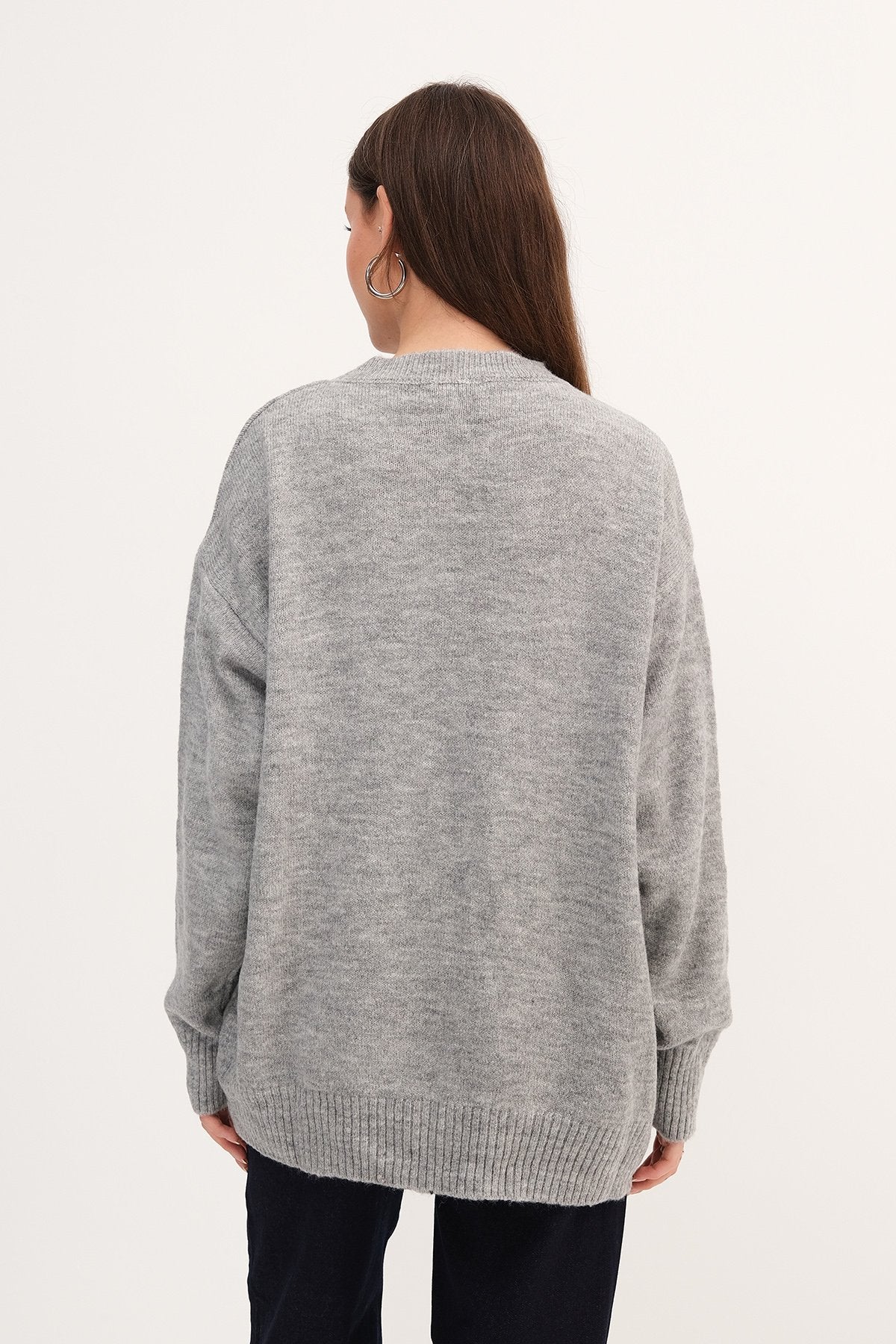 Grey_Crew-Neck-Basic-Knitwear-Sweater-addax