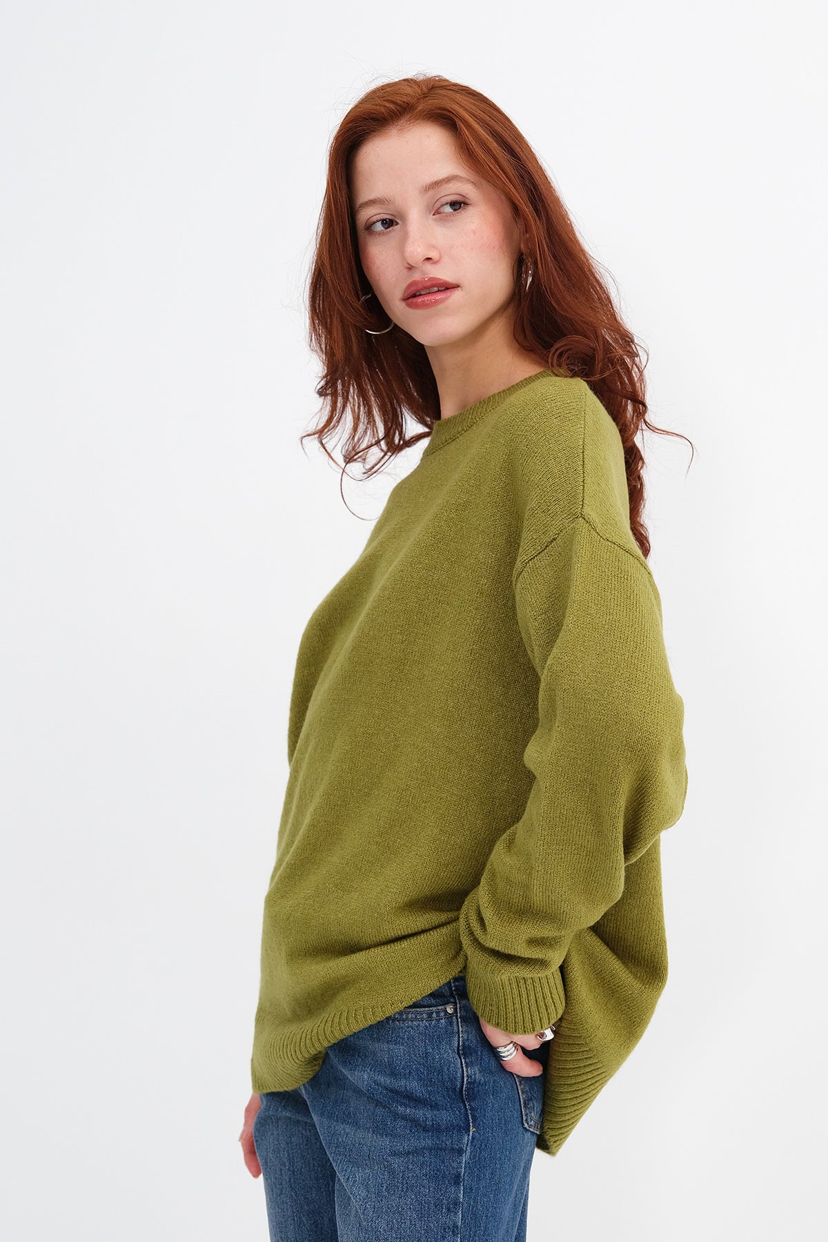 Olive_Crew-Neck-Basic-Knitwear-Sweater-addax