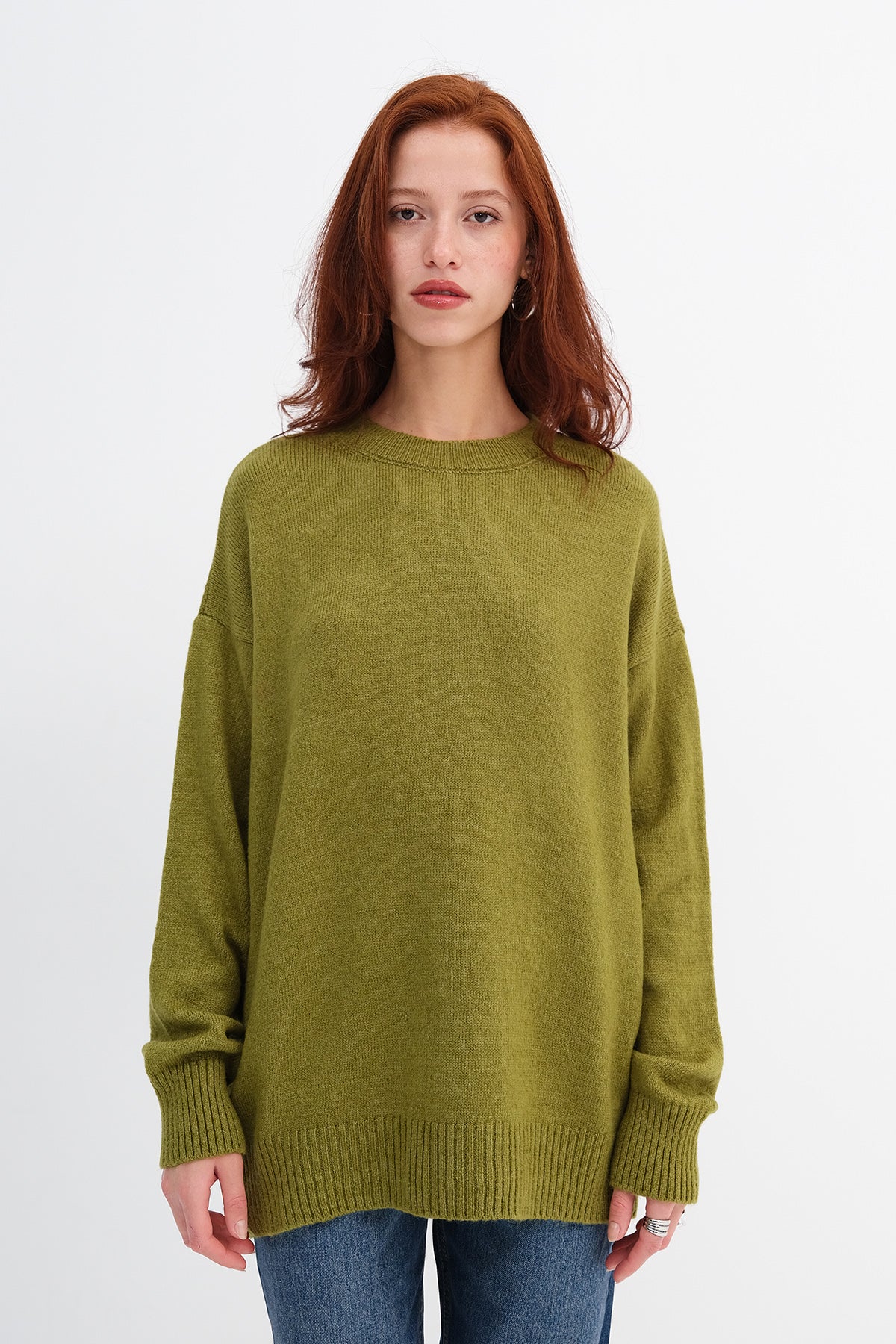 Olive_Crew-Neck-Basic-Knitwear-Sweater-addax
