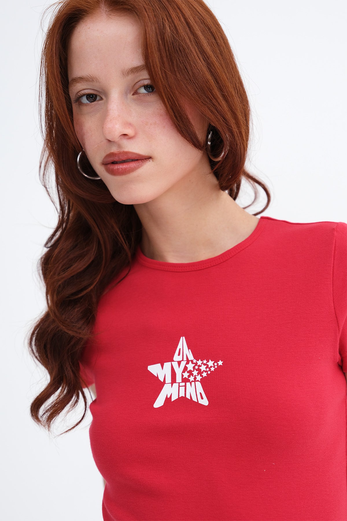 Bright-Red_Short-Sleeve-Printed-T-shirt-addax