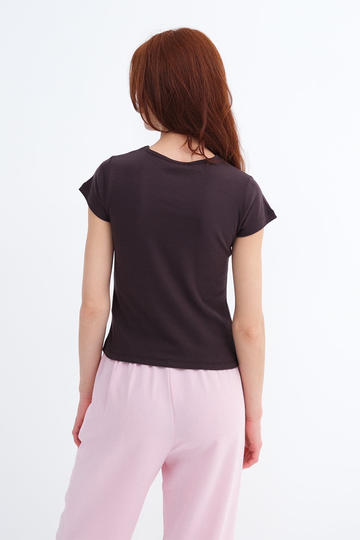 Soft-Brown_Short-Sleeve-Printed-T-shirt-addax