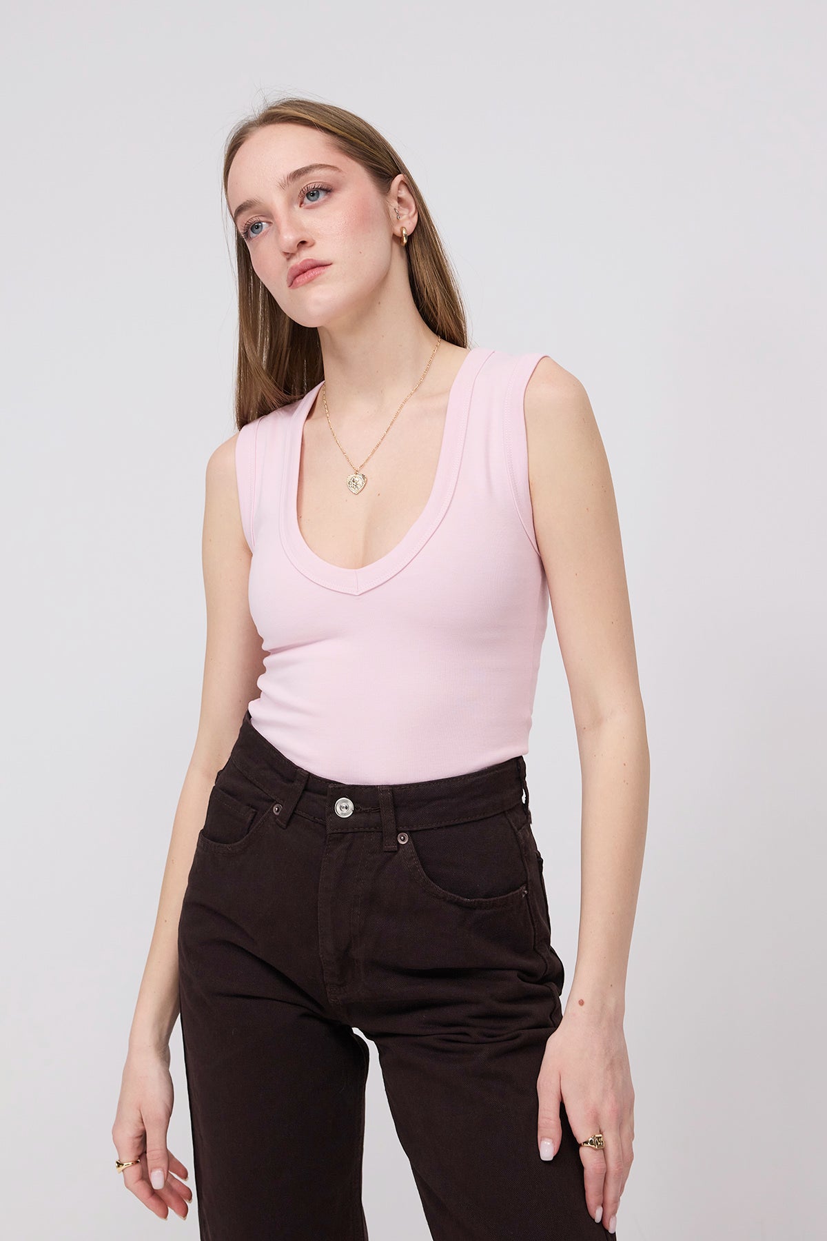 Lotus_V-Neck-Basic-Sleeveless-Blouse-addax