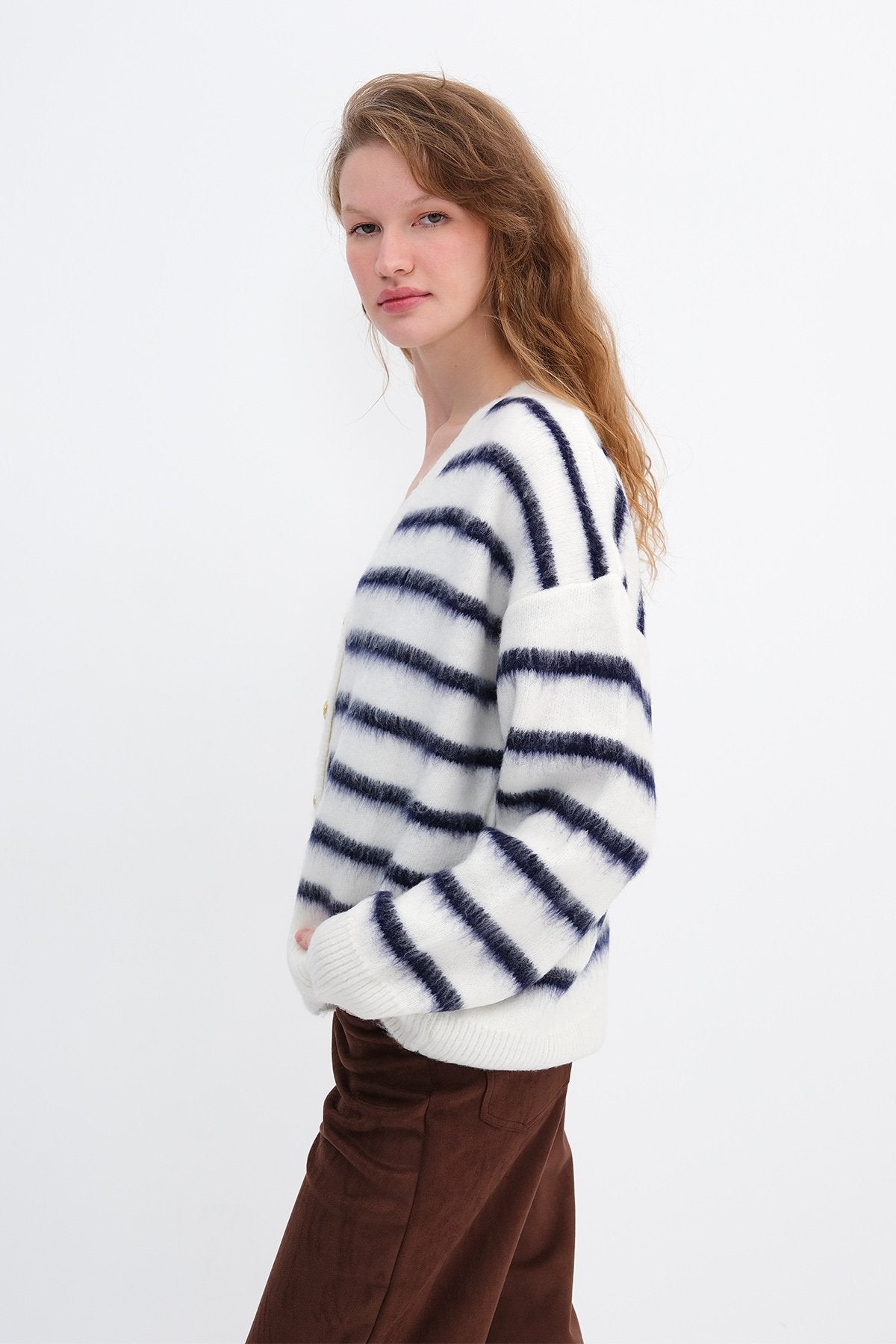 Ecru---Night-Blue_Striped-Bearded-Knit-Cardigan-addax