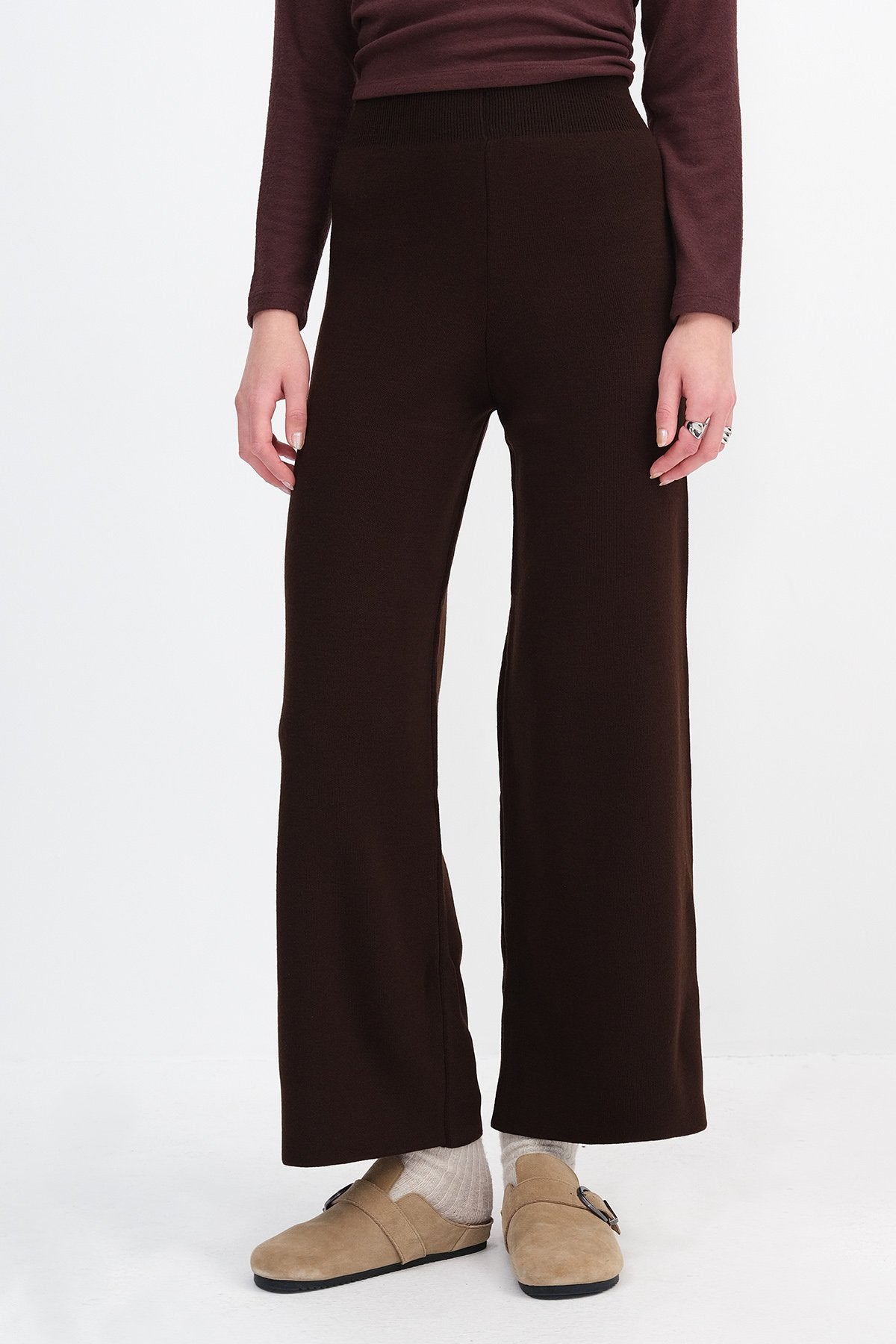 Brown_High-Waist-Knit-Wide-Leg-Trousers-addax