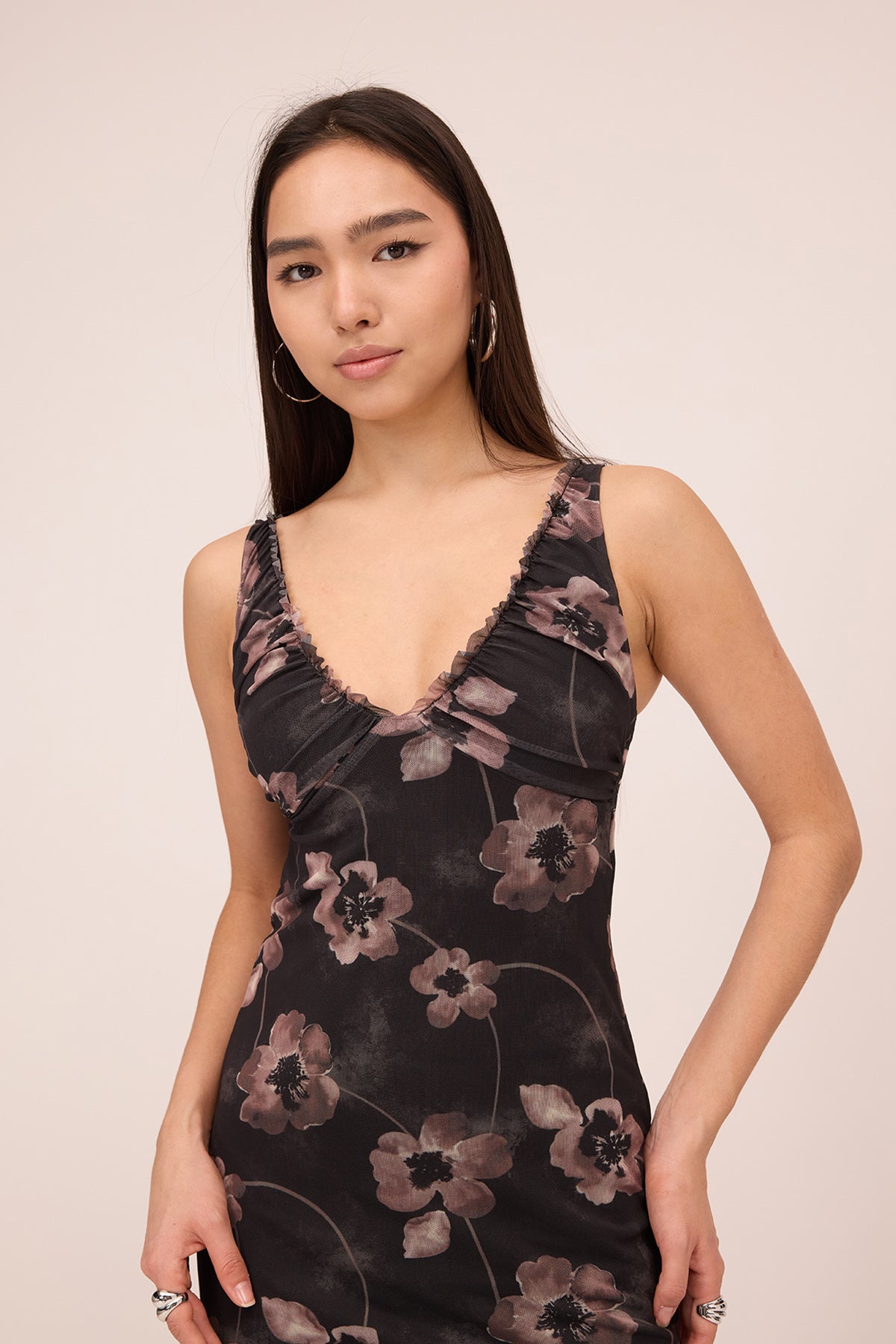Black_Floral-Patterned-Tulle-Midi-Dress-addax