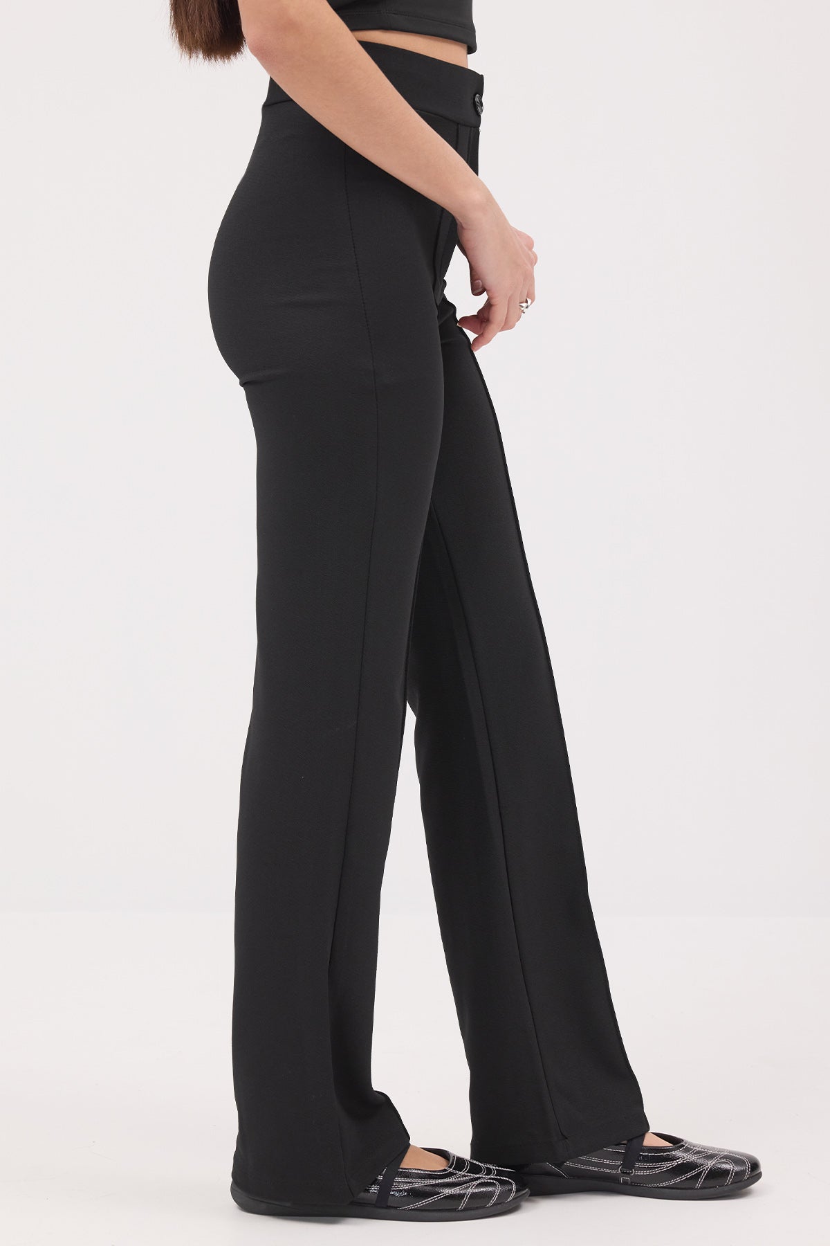 Black_Wide-Leg-Trousers-with-Stitching-Detail-addax
