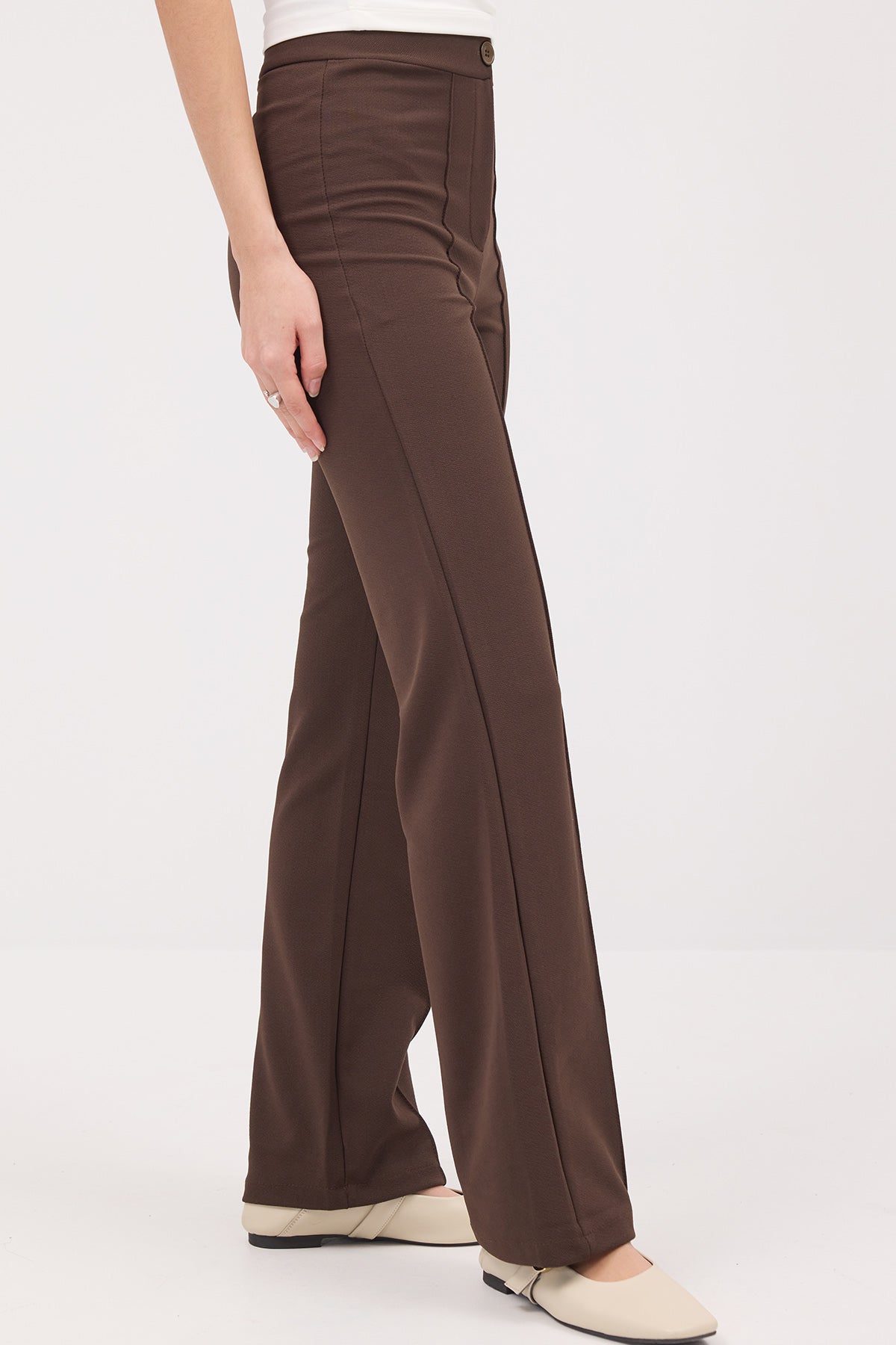 Brown_Wide-Leg-Trousers-with-Stitching-Detail-addax
