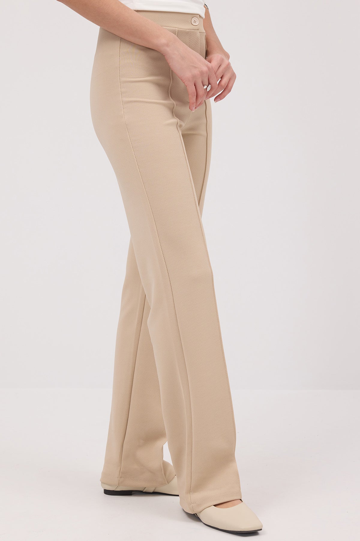 Beige_Wide-Leg-Trousers-with-Stitching-Detail-addax