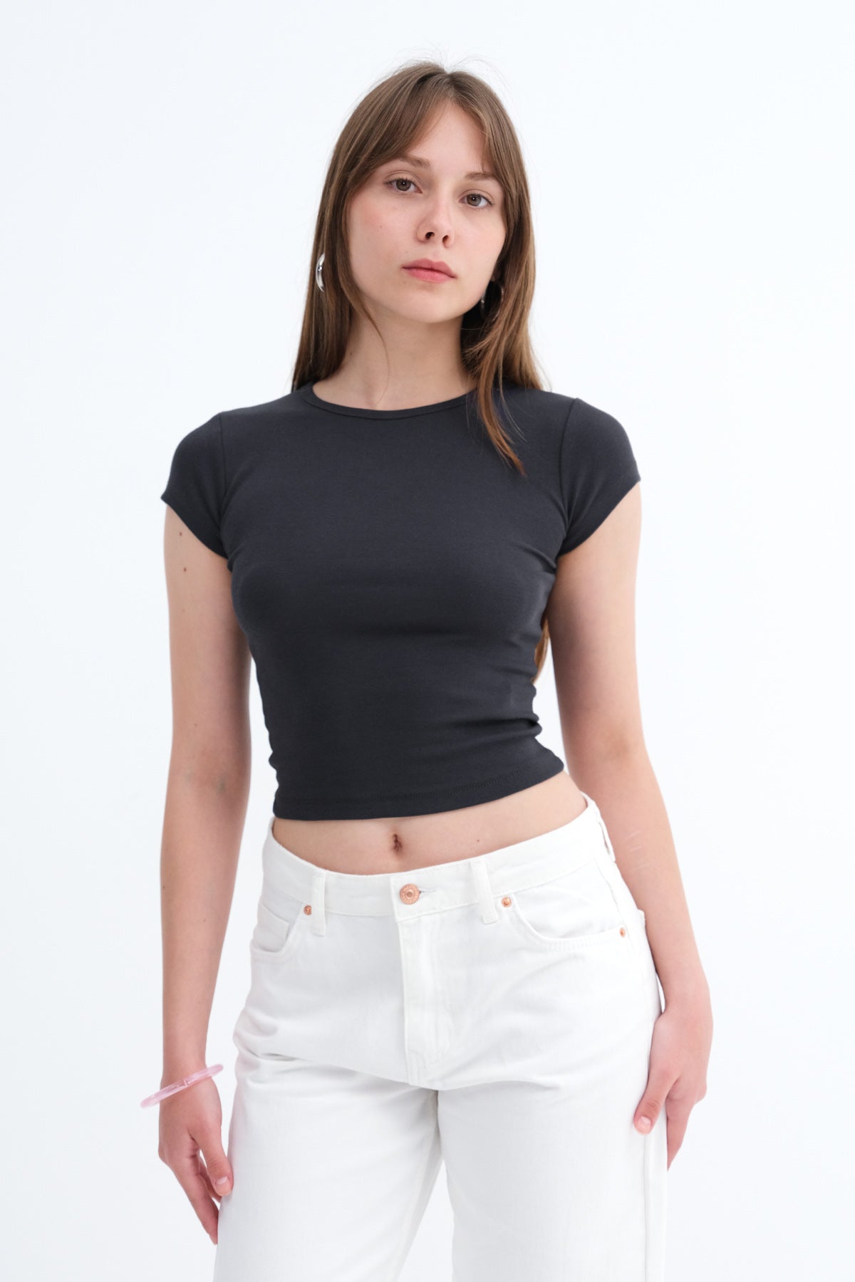 Charcoal_Short-Sleeve-Basic-T-shirt-addax