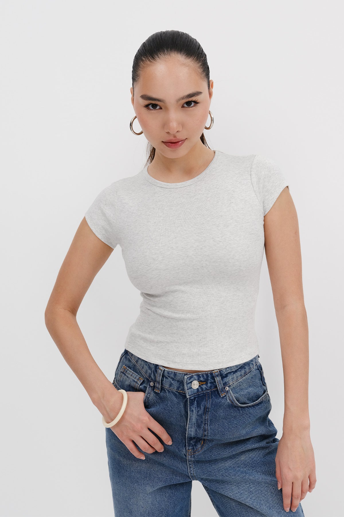 Snow-Melange_Short-Sleeve-Basic-T-shirt-addax