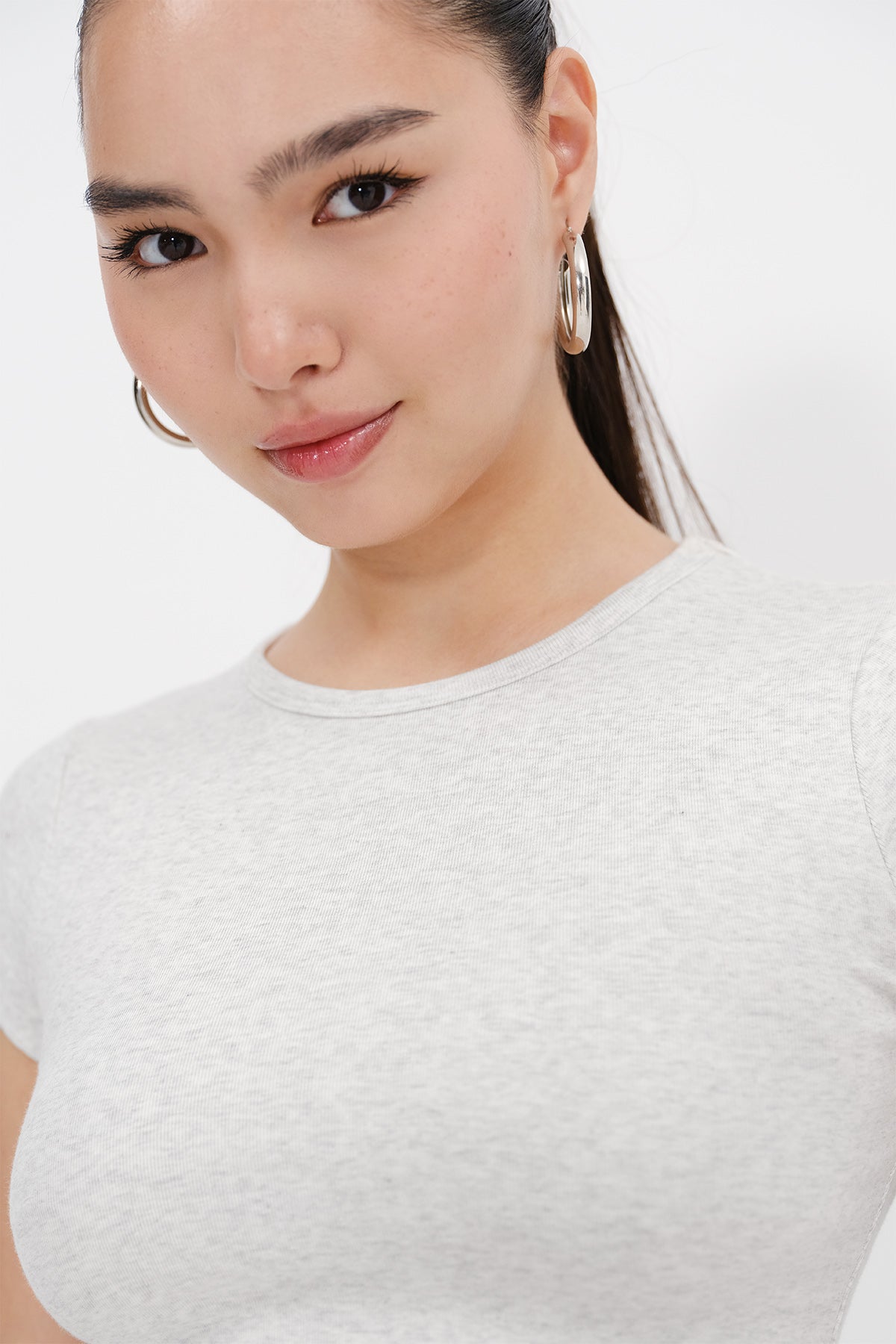 Snow-Melange_Short-Sleeve-Basic-T-shirt-addax