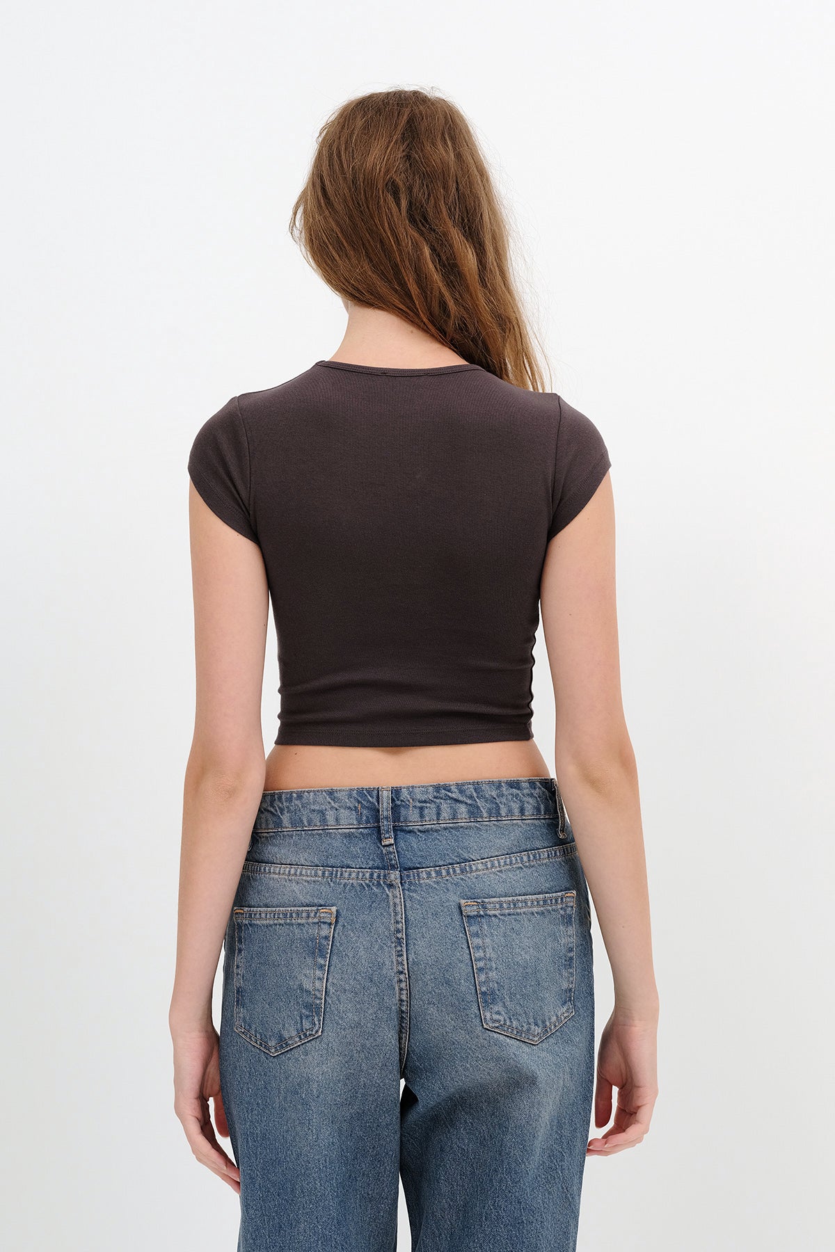 Soft-Brown_Short-Sleeve-Basic-T-shirt-addax