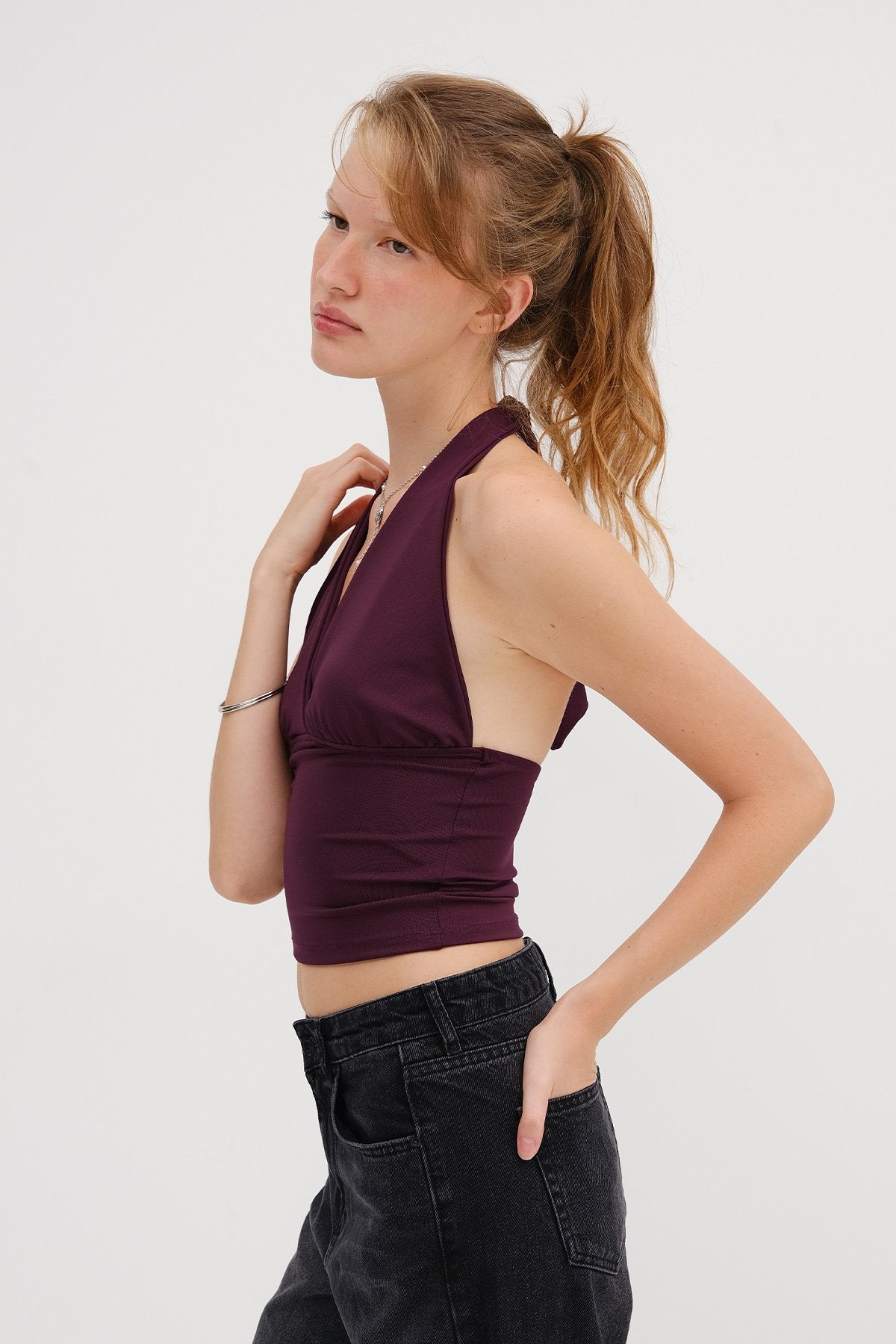 Gardenia_Halter-Neck-Crop-Blouse-addax