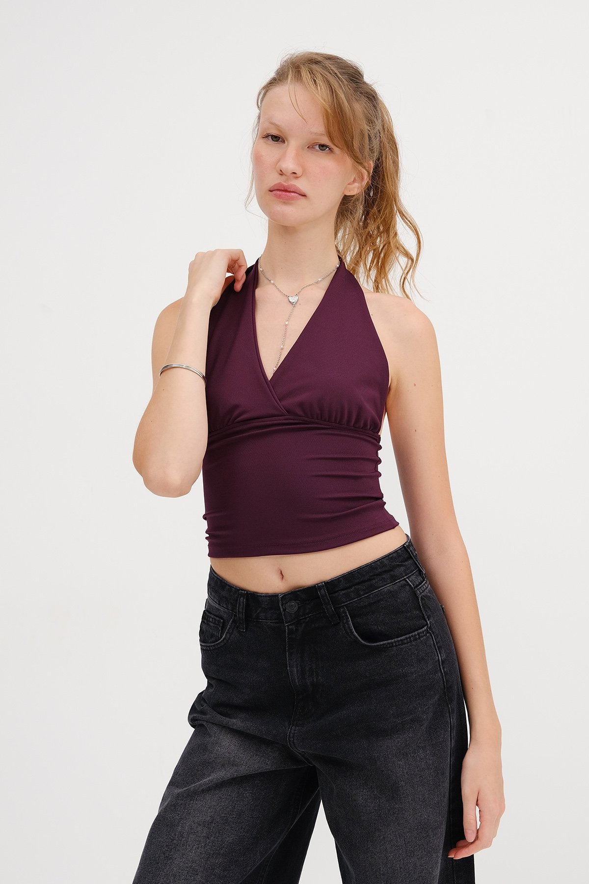 Gardenia_Halter-Neck-Crop-Blouse-addax