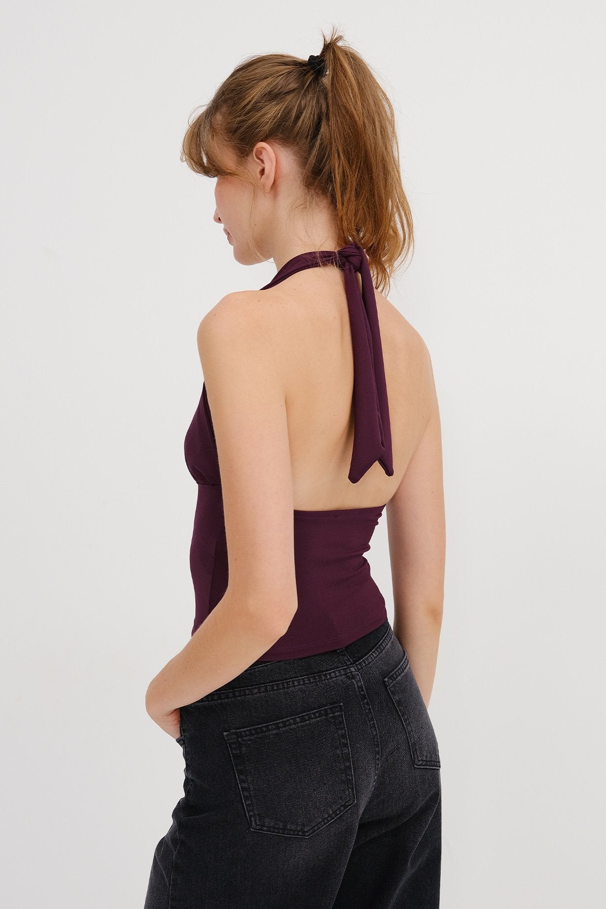 Gardenia_Halter-Neck-Crop-Blouse-addax