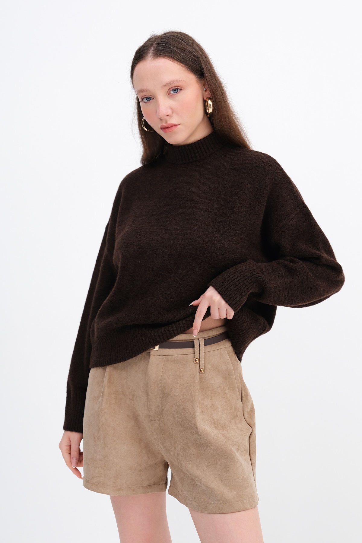 Bitter-Coffee_High-Neck-Knit-Sweater-addax