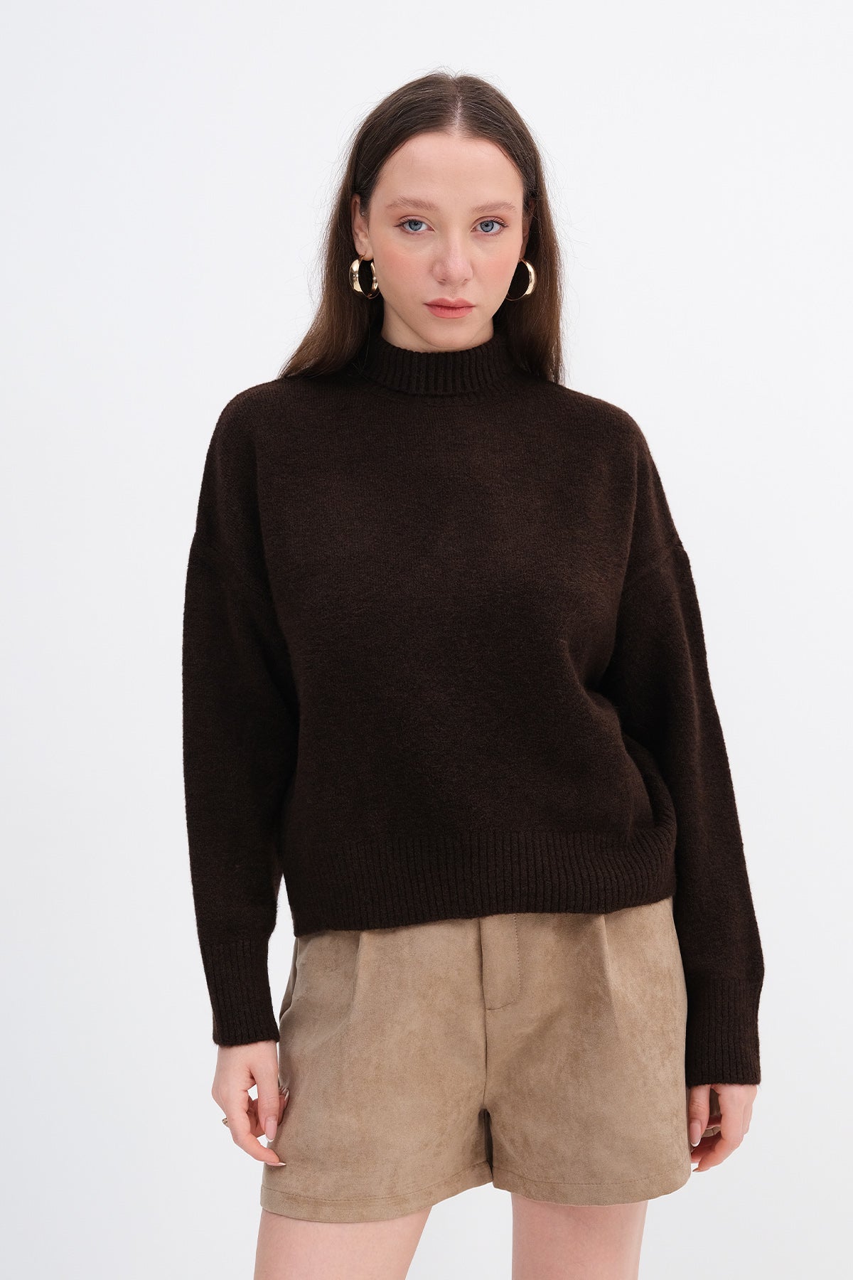 Bitter-Coffee_High-Neck-Knit-Sweater-addax