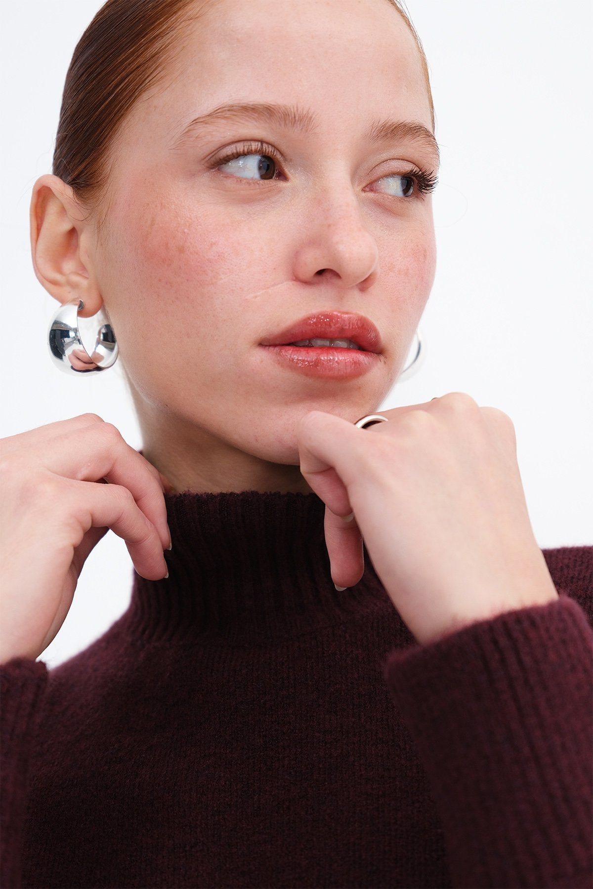 Light-Burgundy_High-Neck-Knit-Sweater-addax