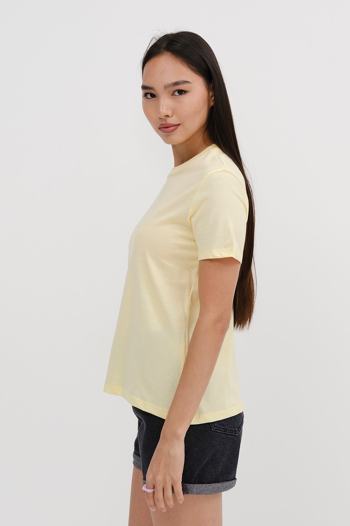Yellow_Crew-Neck-Basic-T-shirt-addax