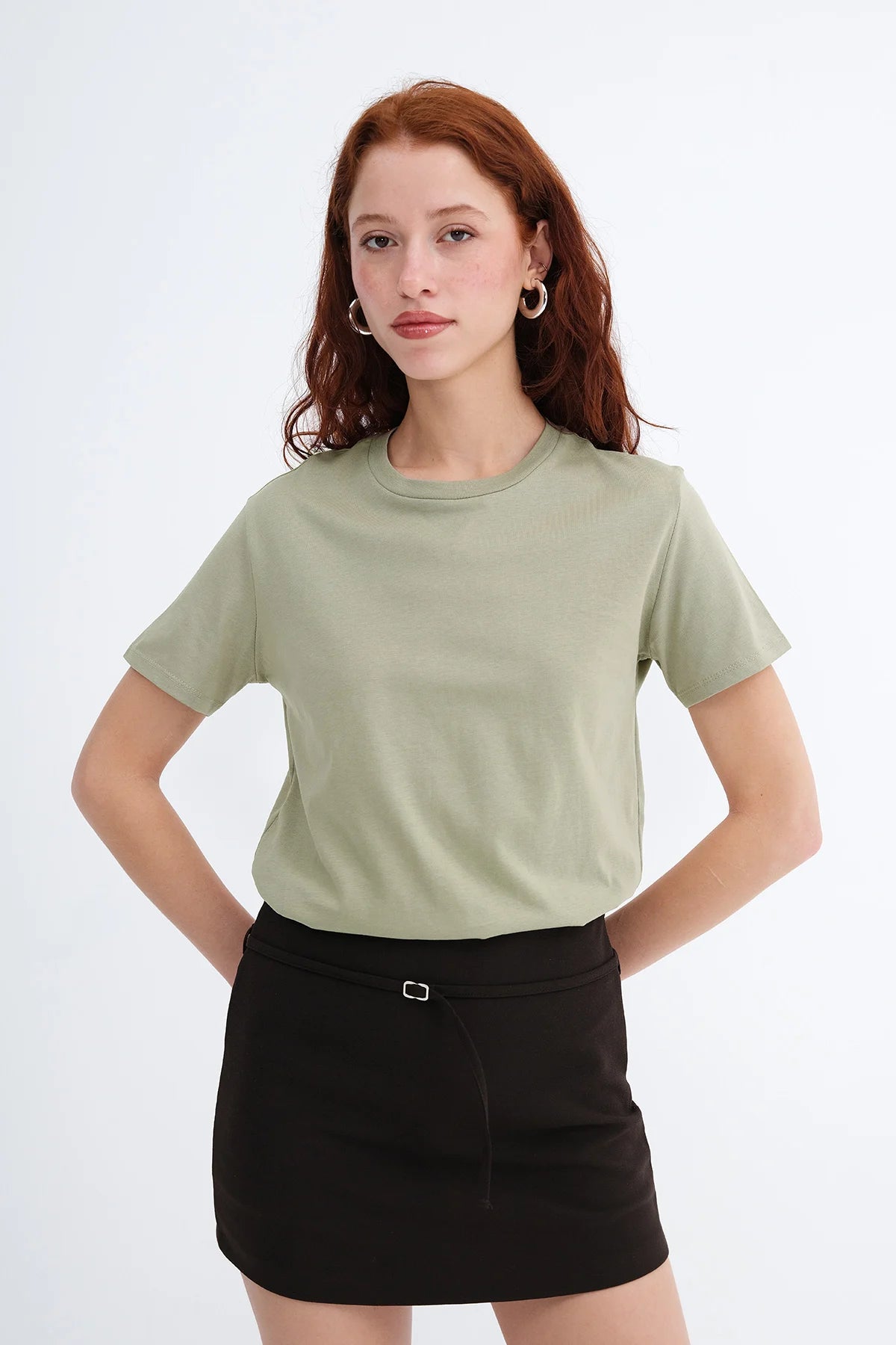 Khaki_Crew-Neck-Basic-T-shirt-addax