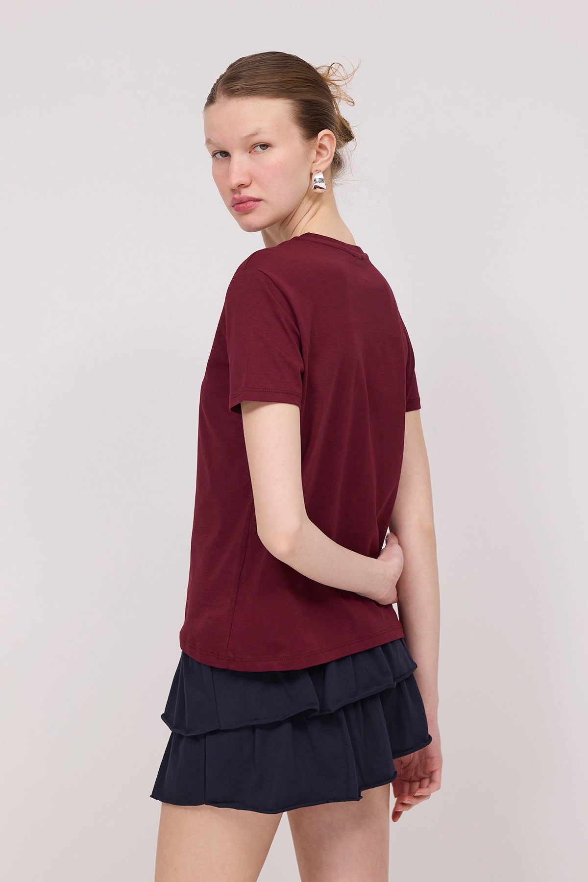Burgundy_Crew-Neck-Basic-T-shirt-addax