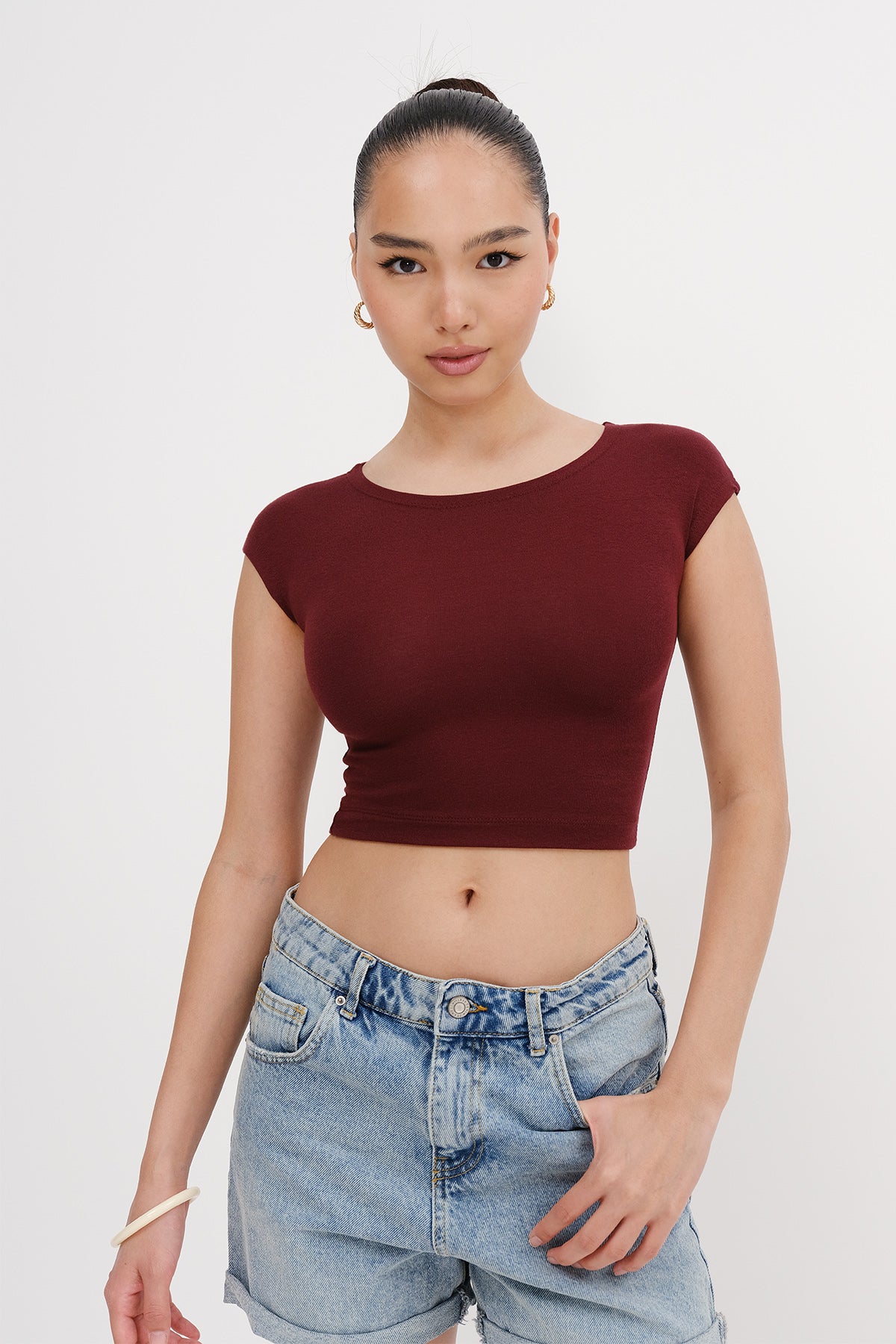 Burgundy_Sleeveless-Crop-Tank-Top-addax