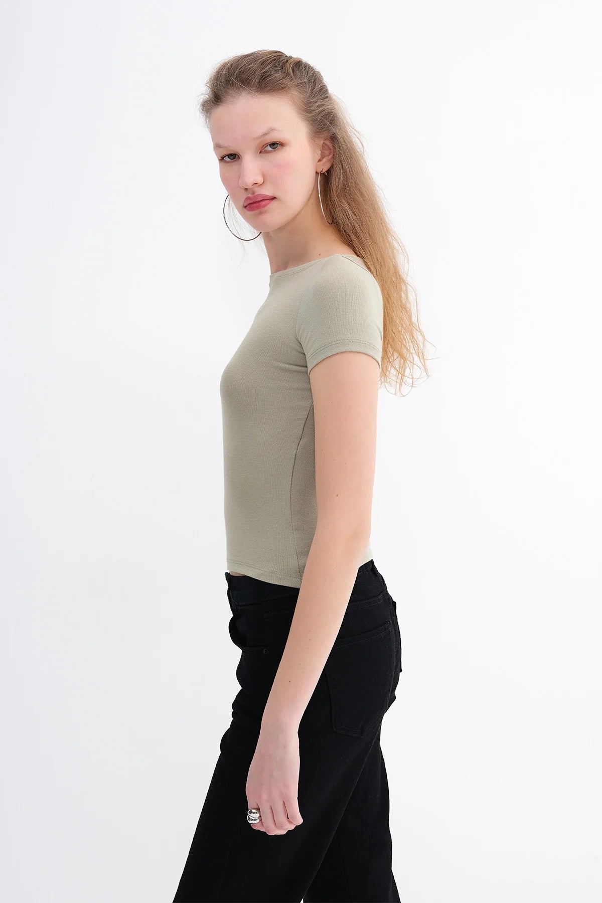 Khaki_Short-Sleeve-Modal-T-shirt-addax