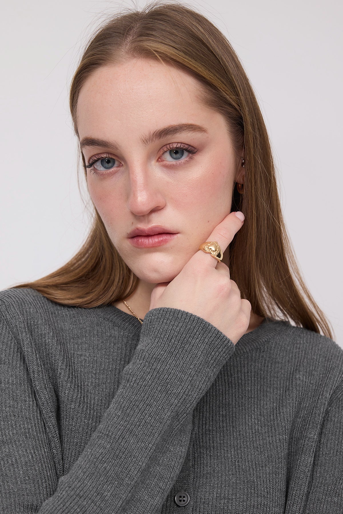 Charcoal_Buttoned-Knitwear-Cardigan-addax