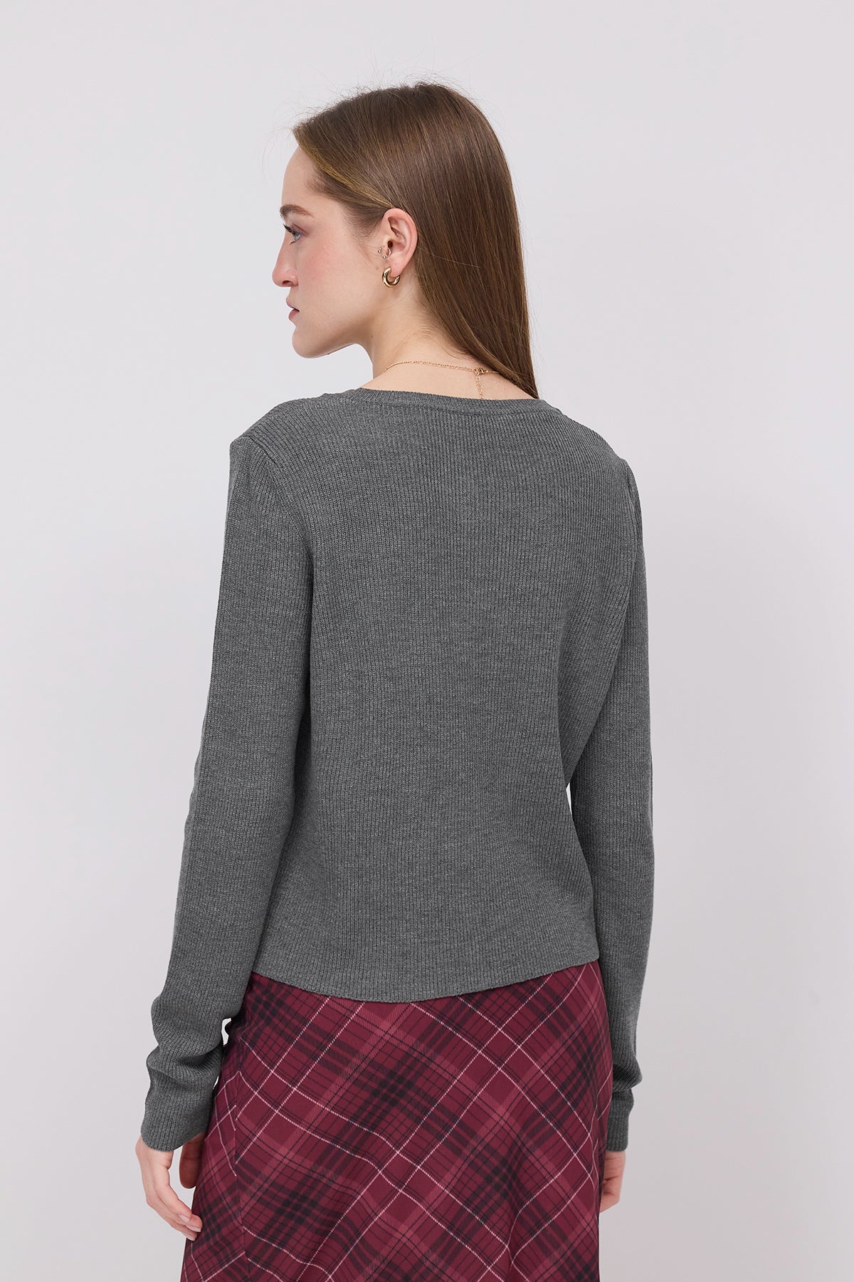 Charcoal_Buttoned-Knitwear-Cardigan-addax