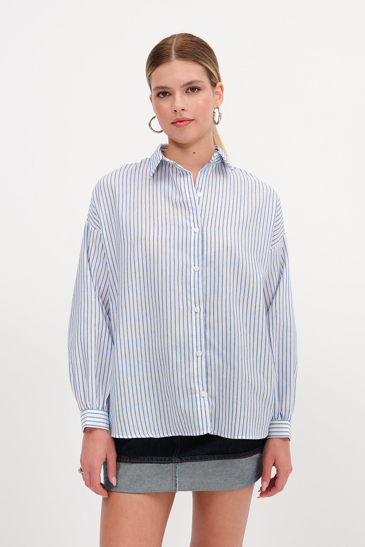 White---Blue_Oversize-Striped-Shirt-addax