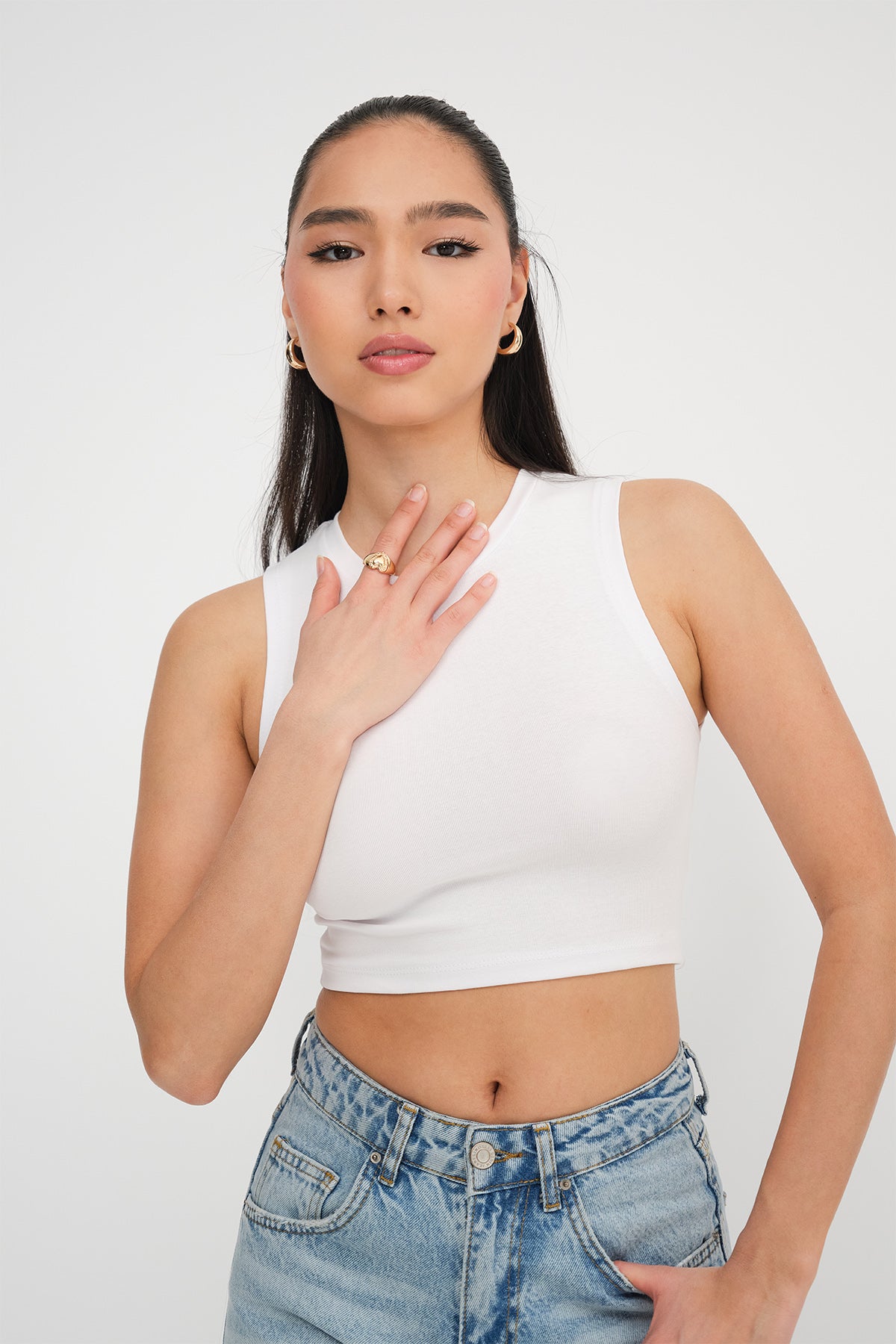 Crew Neck Crop Tank Top