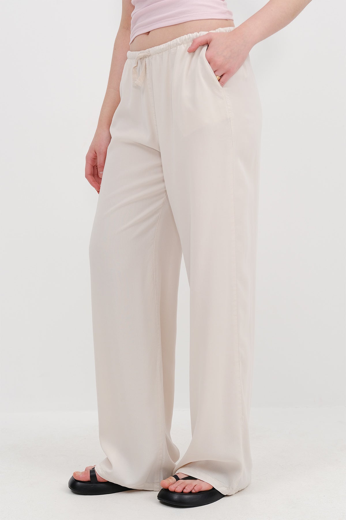 Stone_Elastic-Waist-Trousers-addax