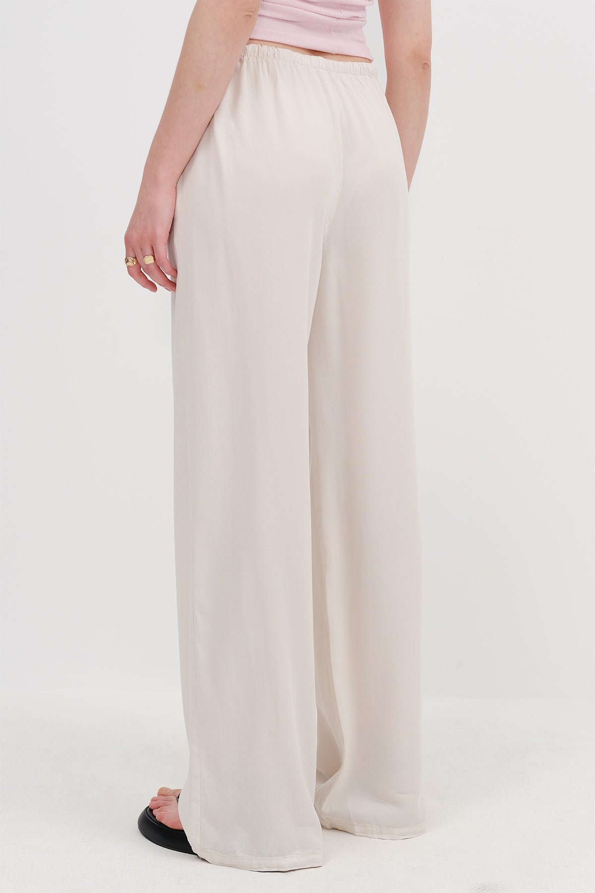 Stone_Elastic-Waist-Trousers-addax