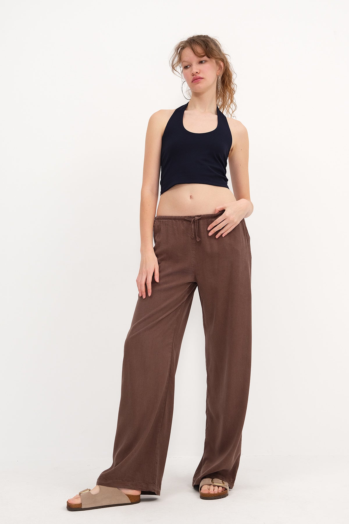 Brown_Elastic-Waist-Trousers-addax
