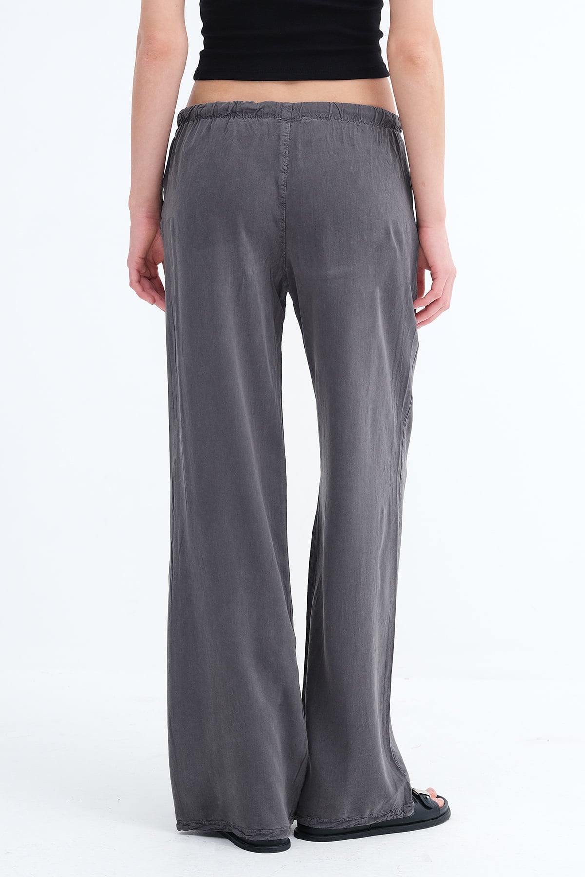 Charcoal_Elastic-Waist-Trousers-addax