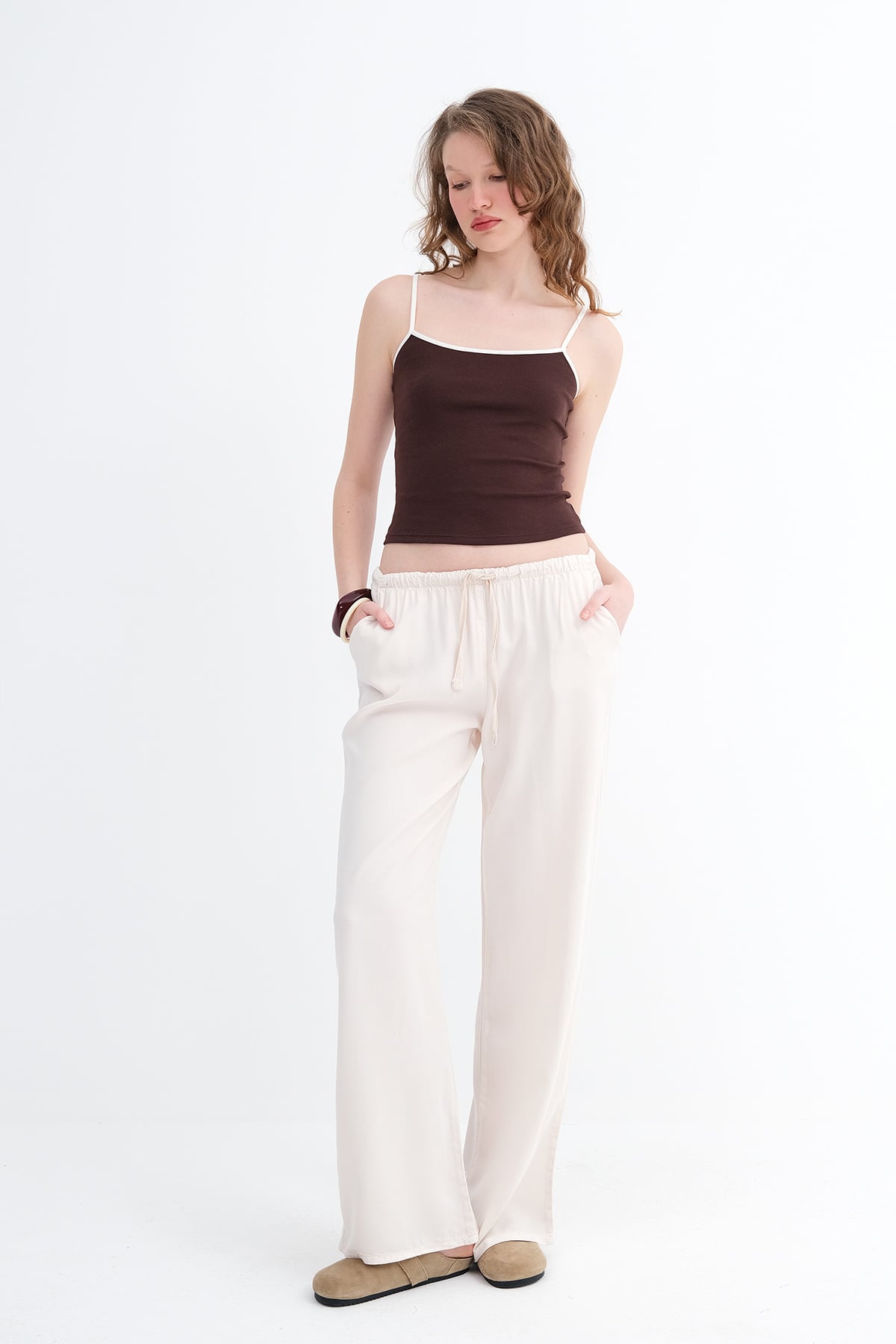 Beige_Elastic-Waist-Trousers-addax