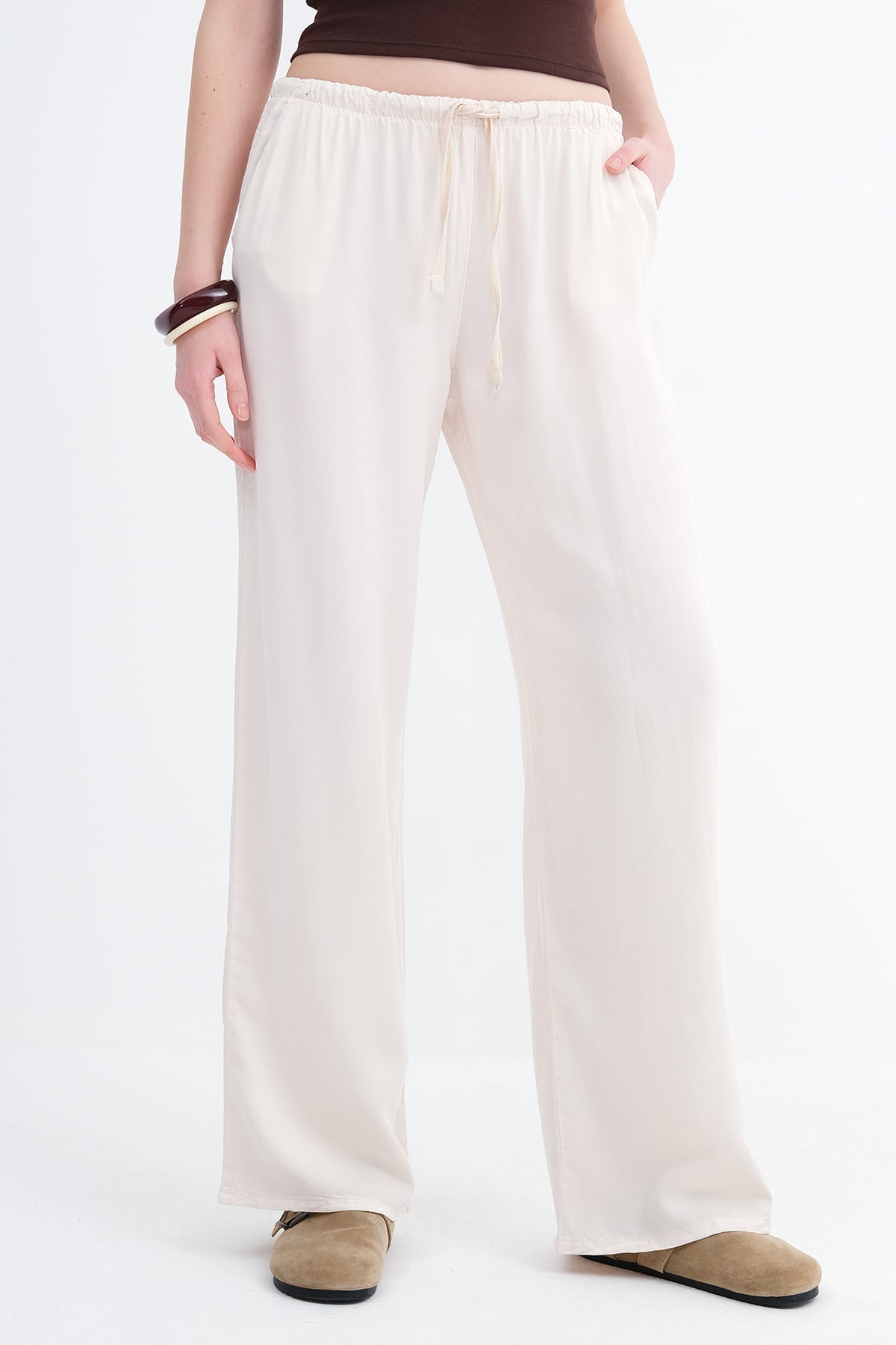 Beige_Elastic-Waist-Trousers-addax