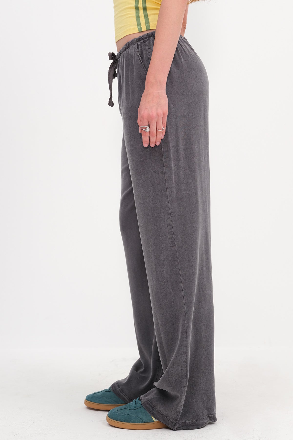 Lead-Grey_Elastic-Waist-Trousers-addax