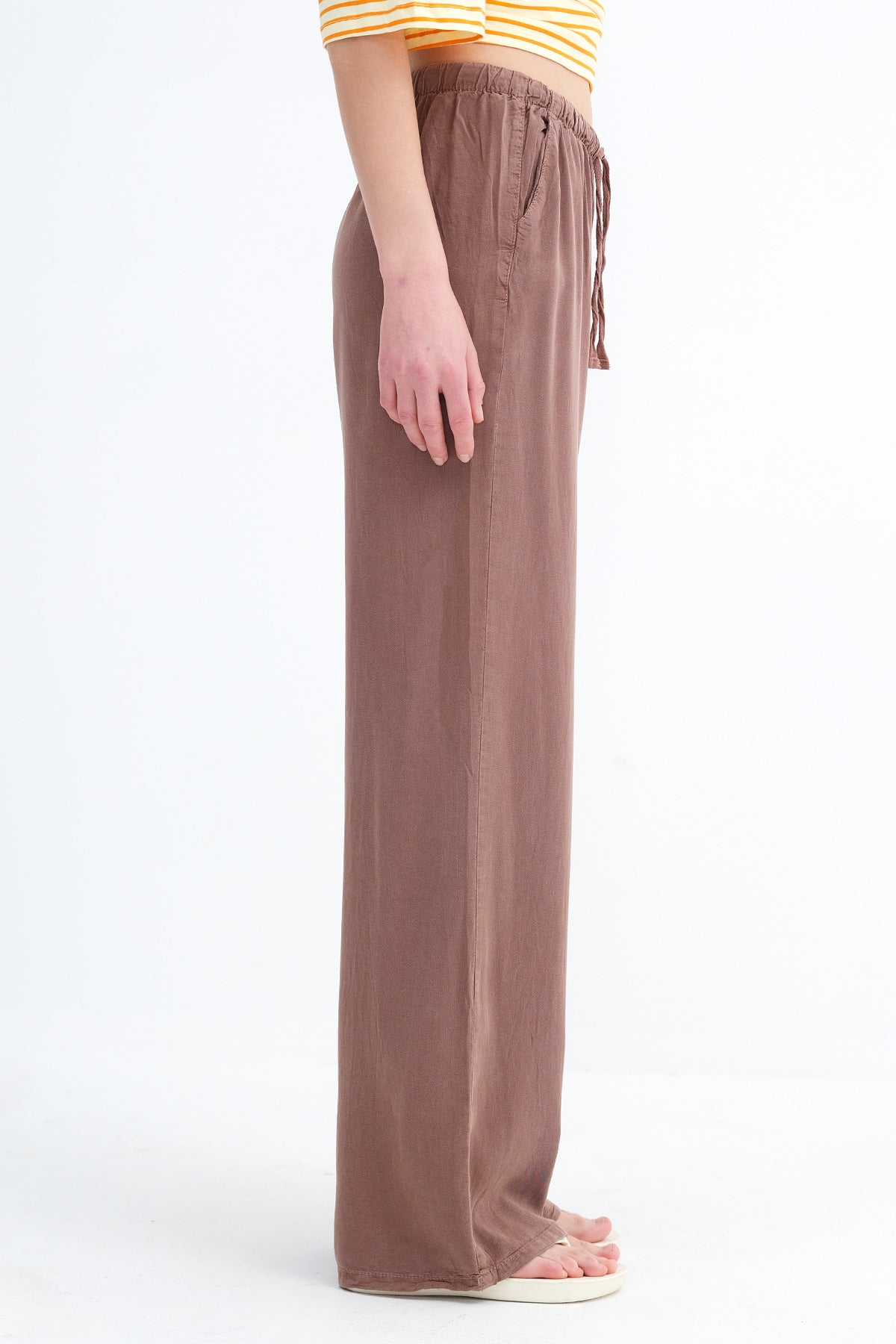 Light-Brown_Elastic-Waist-Trousers-addax