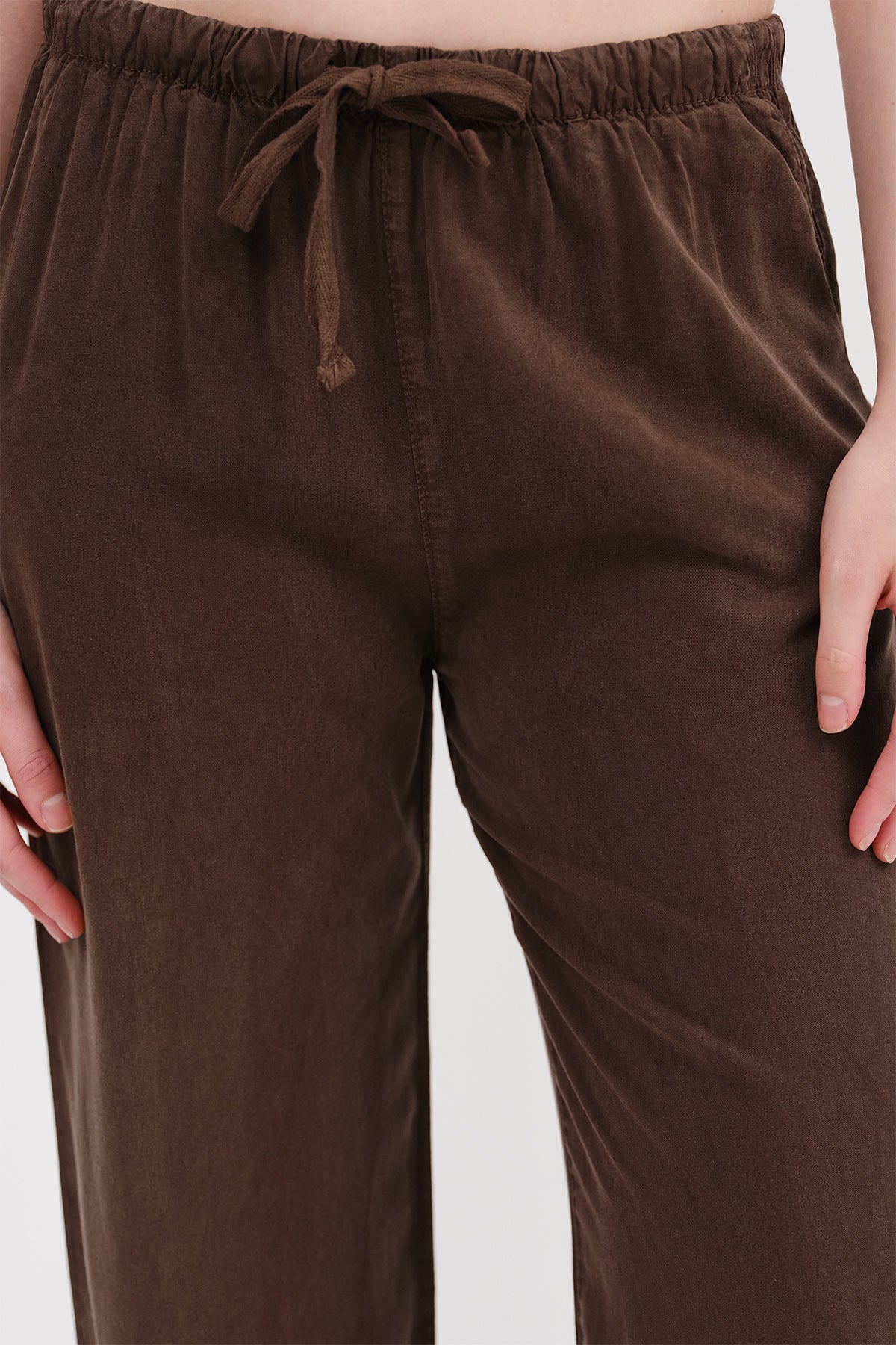 Dark-Brown_Elastic-Waist-Trousers-addax