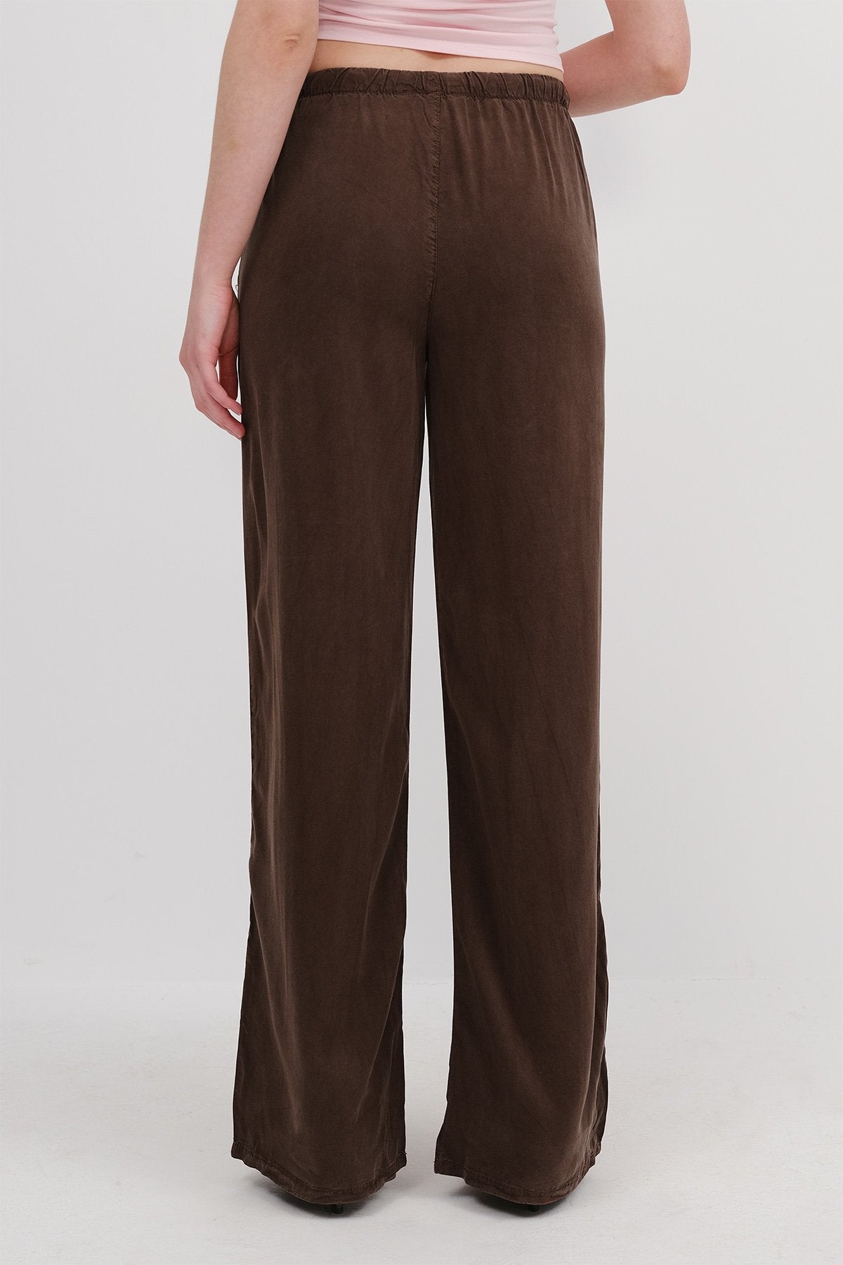 Dark-Brown_Elastic-Waist-Trousers-addax