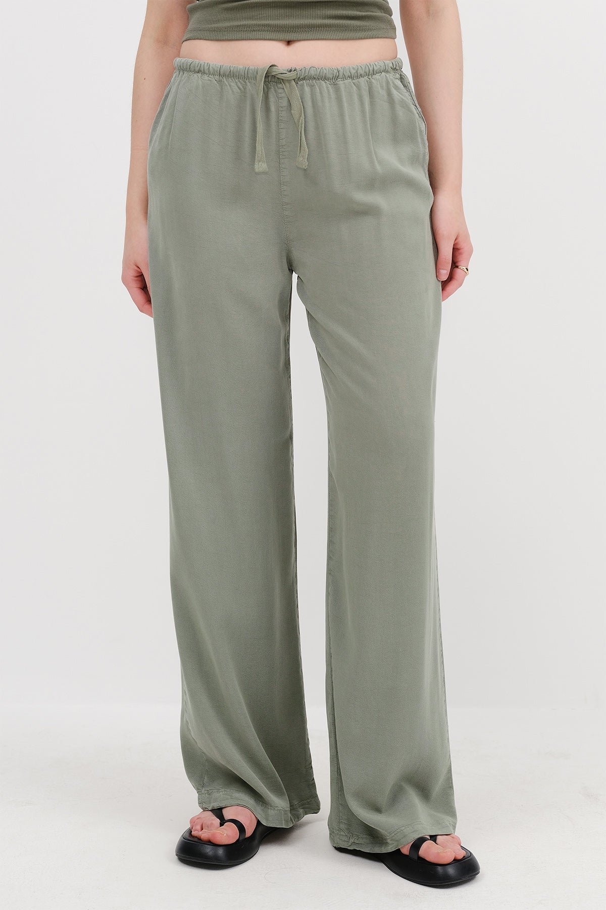Sage_Elastic-Waist-Trousers-addax