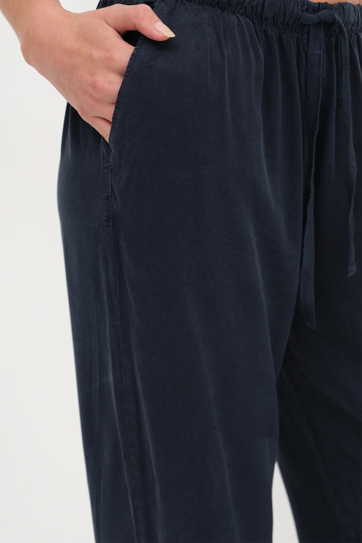 Ocean_Elastic-Waist-Trousers-addax