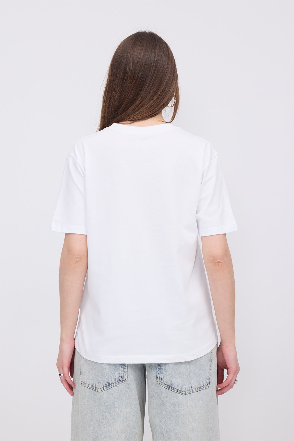 White_Crew-Neck-Basic-T-shirt-addax