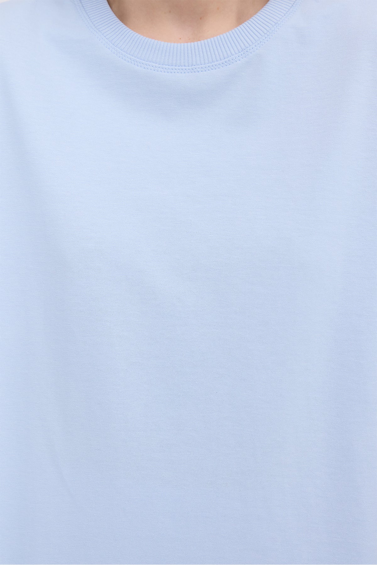Baby-Blue_Crew-Neck-Basic-T-shirt-addax
