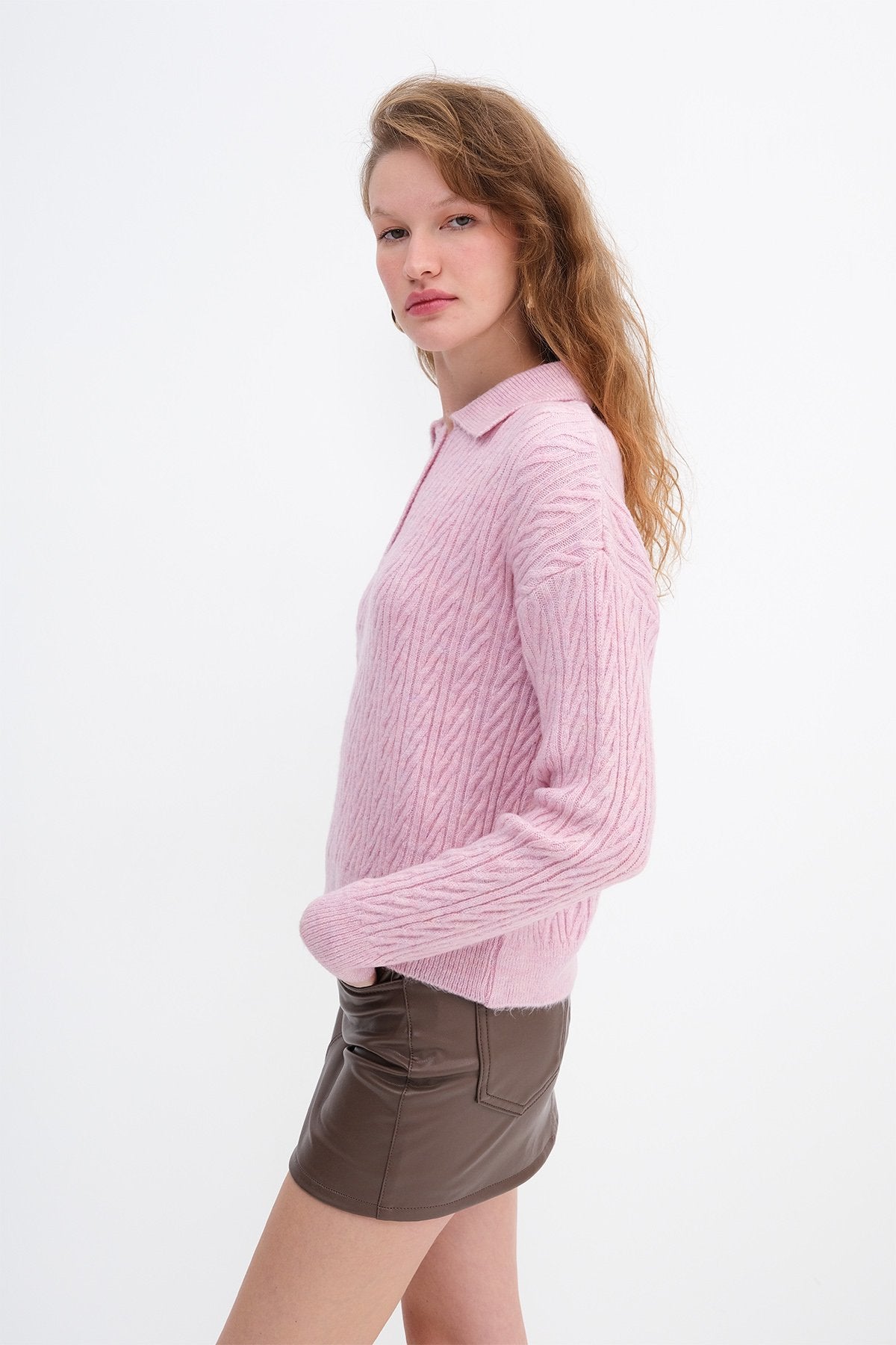 Begonia_Button-Detail-Knit-Sweater-addax