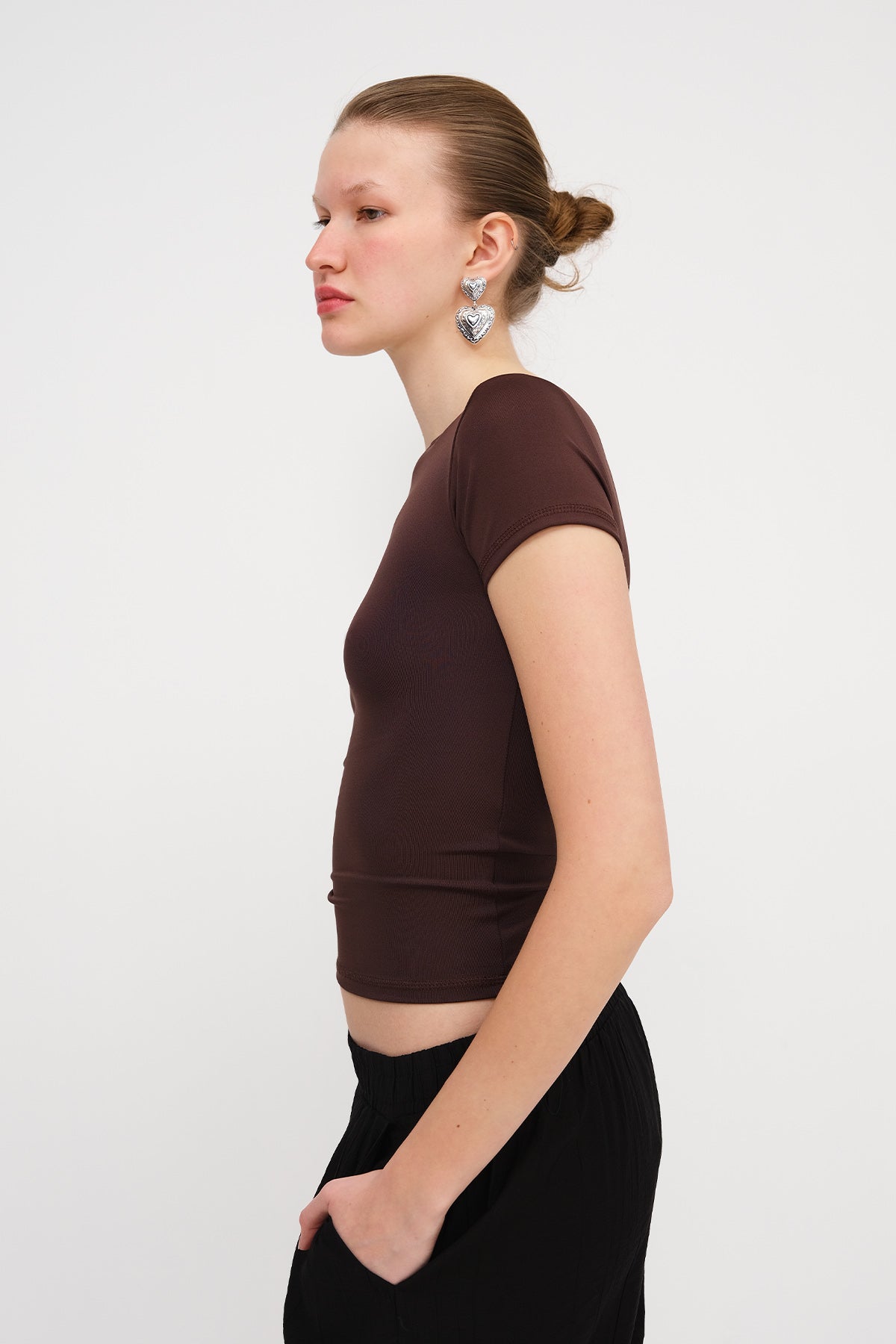 Brown_Crew-Neck-Basic-T-shirt-addax