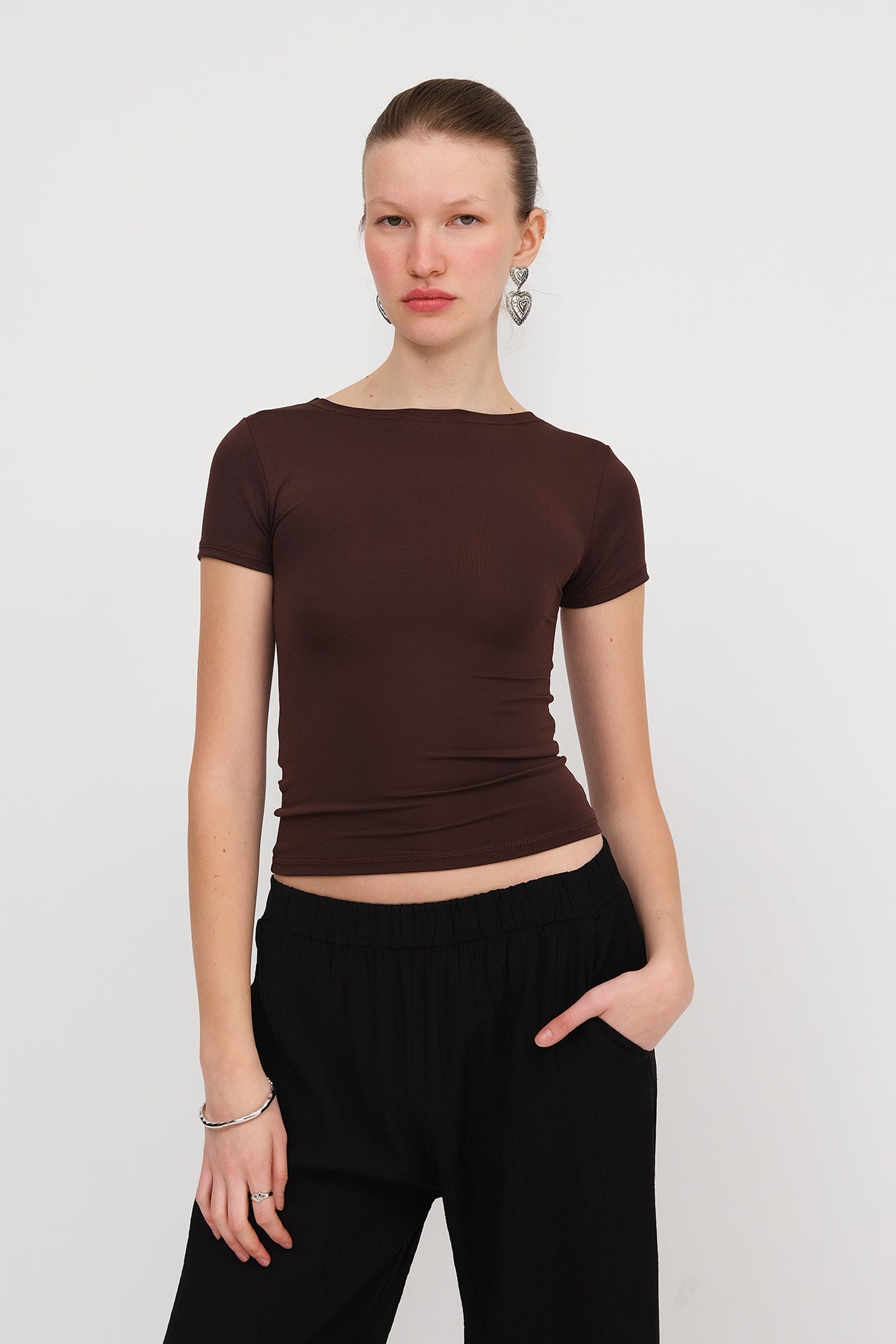 Brown_Crew-Neck-Basic-T-shirt-addax