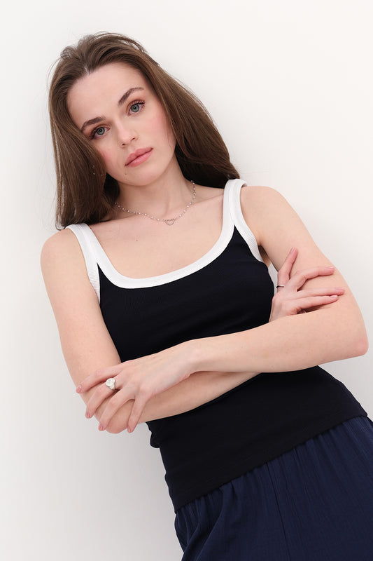 Night-Blue_U-Neck-Basic-Undershirt-addax