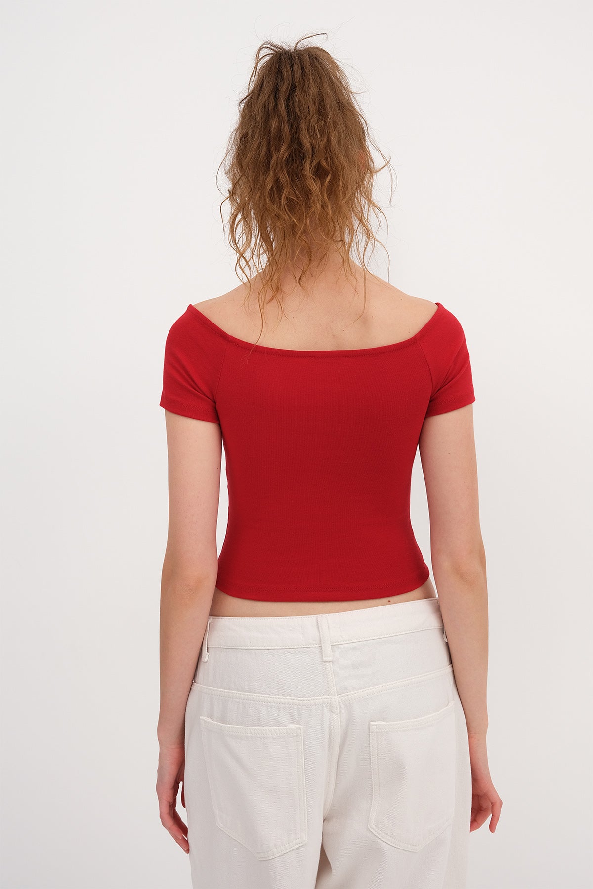 Bright-Red_Short-Sleeve-Basic-T-shirt-addax